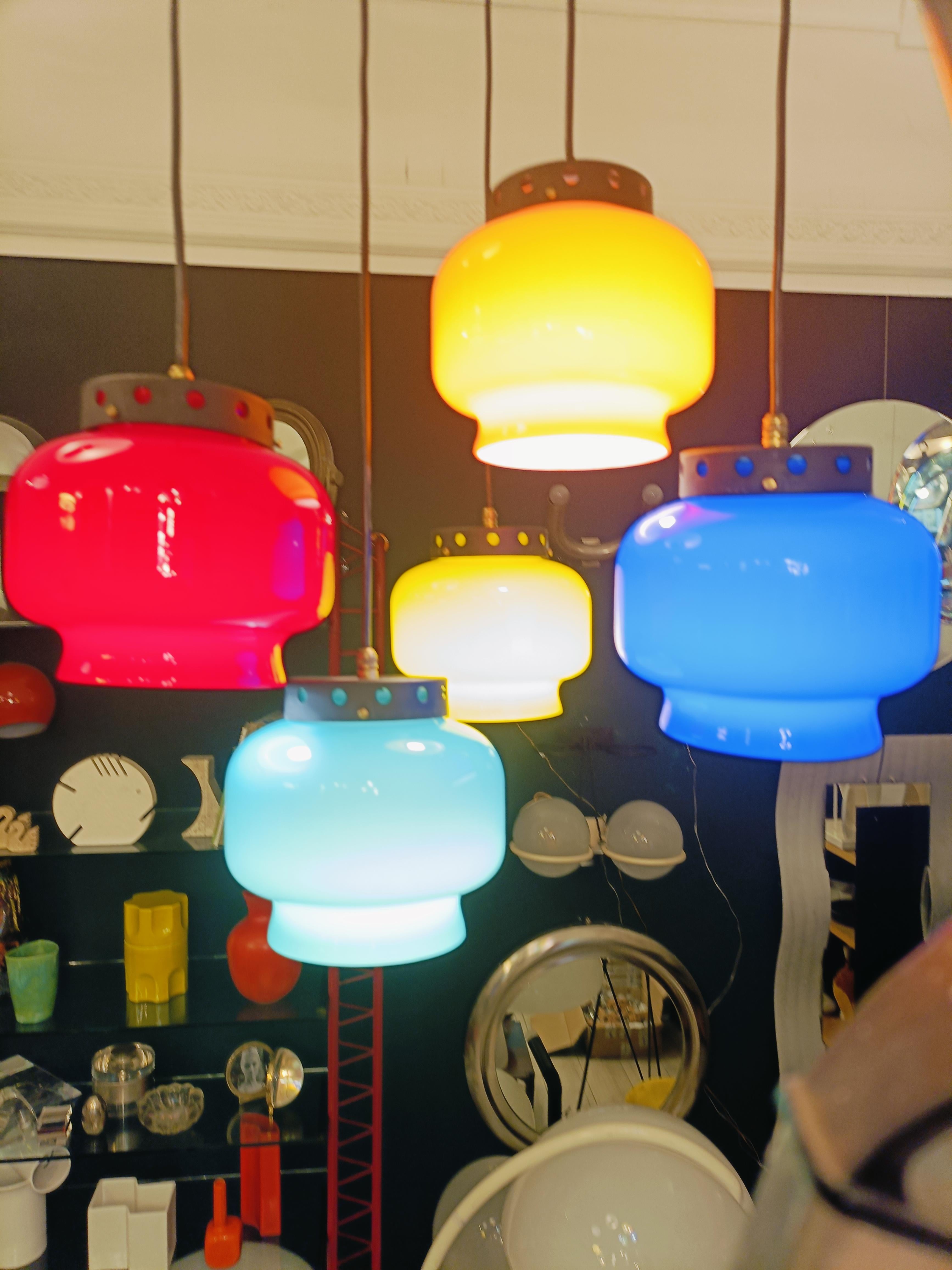 Italian Vistosi Lampadario a Elementi Pendenti in Vetro Colorato, Italia 1960s in vendita