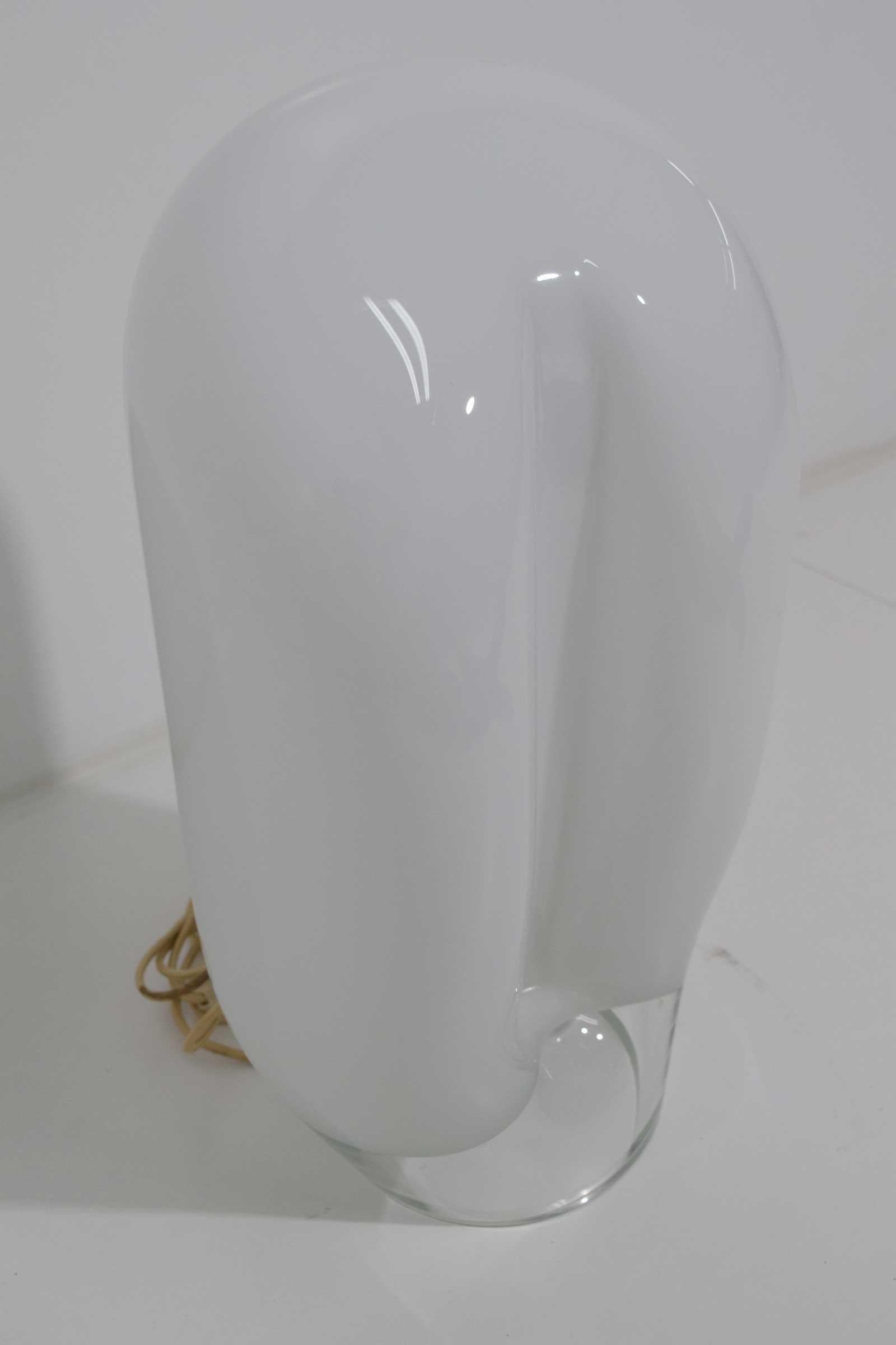 20th Century Vistosi Large Balloon Form White Glass Table Lamp For Sale