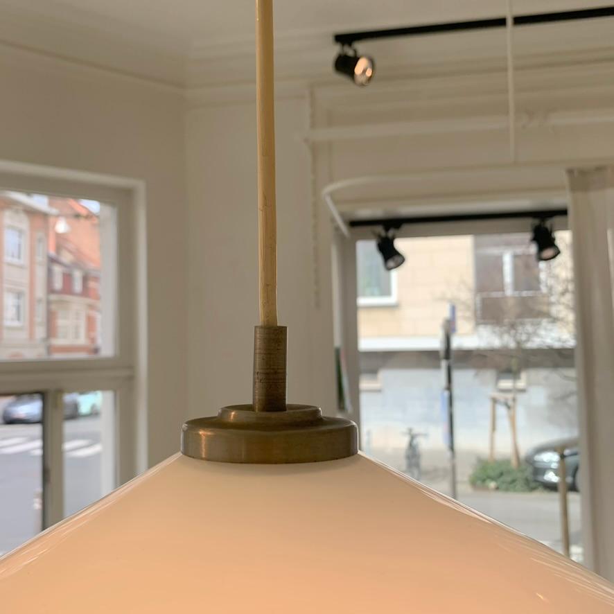 Vistosi Large Onion Shaped Pendant Lamp, circa 1960, Italy. For Sale 6