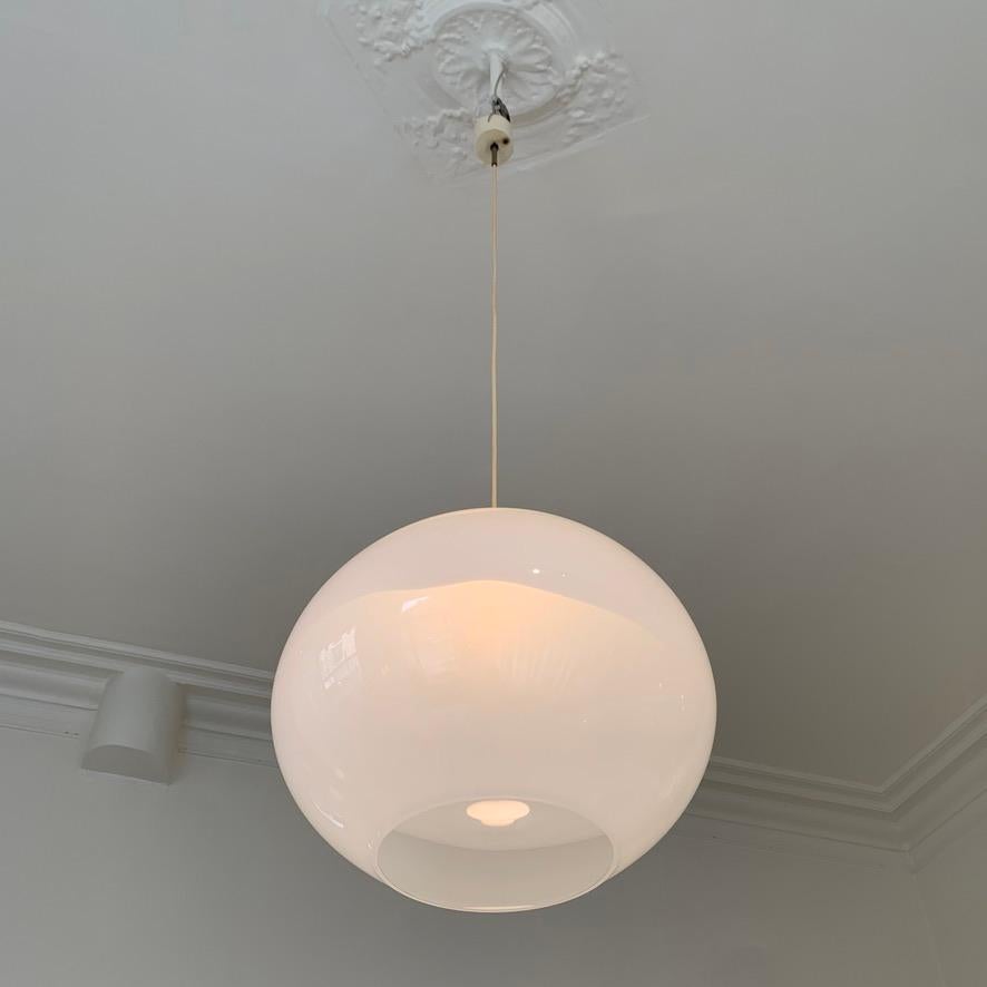 Vistosi Large Onion Shaped Pendant Lamp, circa 1960, Italy. For Sale 8