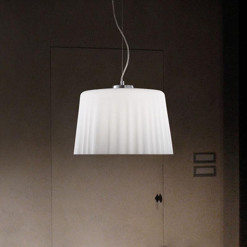 En vente : White (White and Matte) Vistosi LED Cloth Suspension Light by Romani Saccani Architetti Associati 2