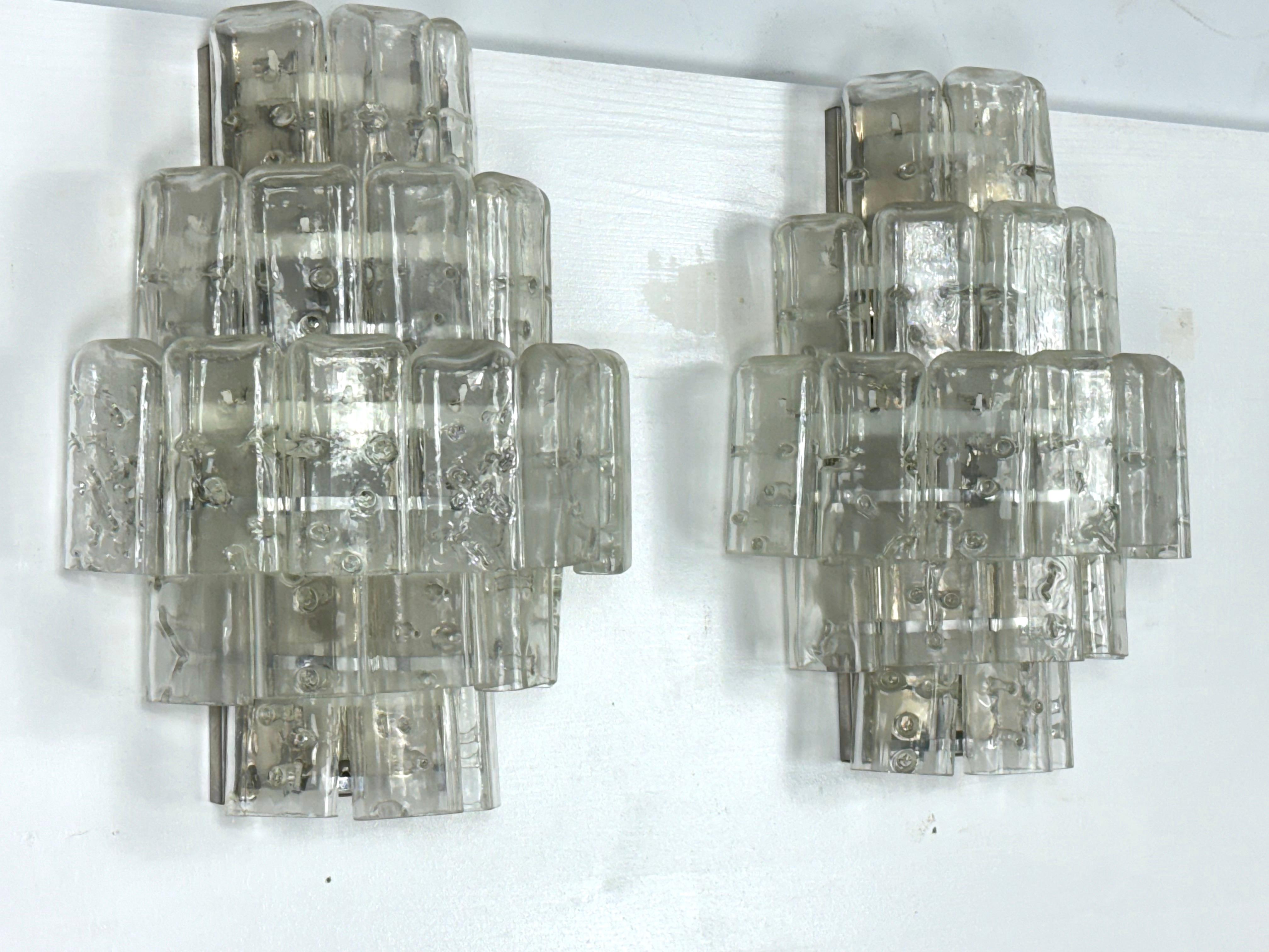 20ième siècle Manière Murano, paire d'appliques XL en verre clair de Murano. Italie 1970 en vente