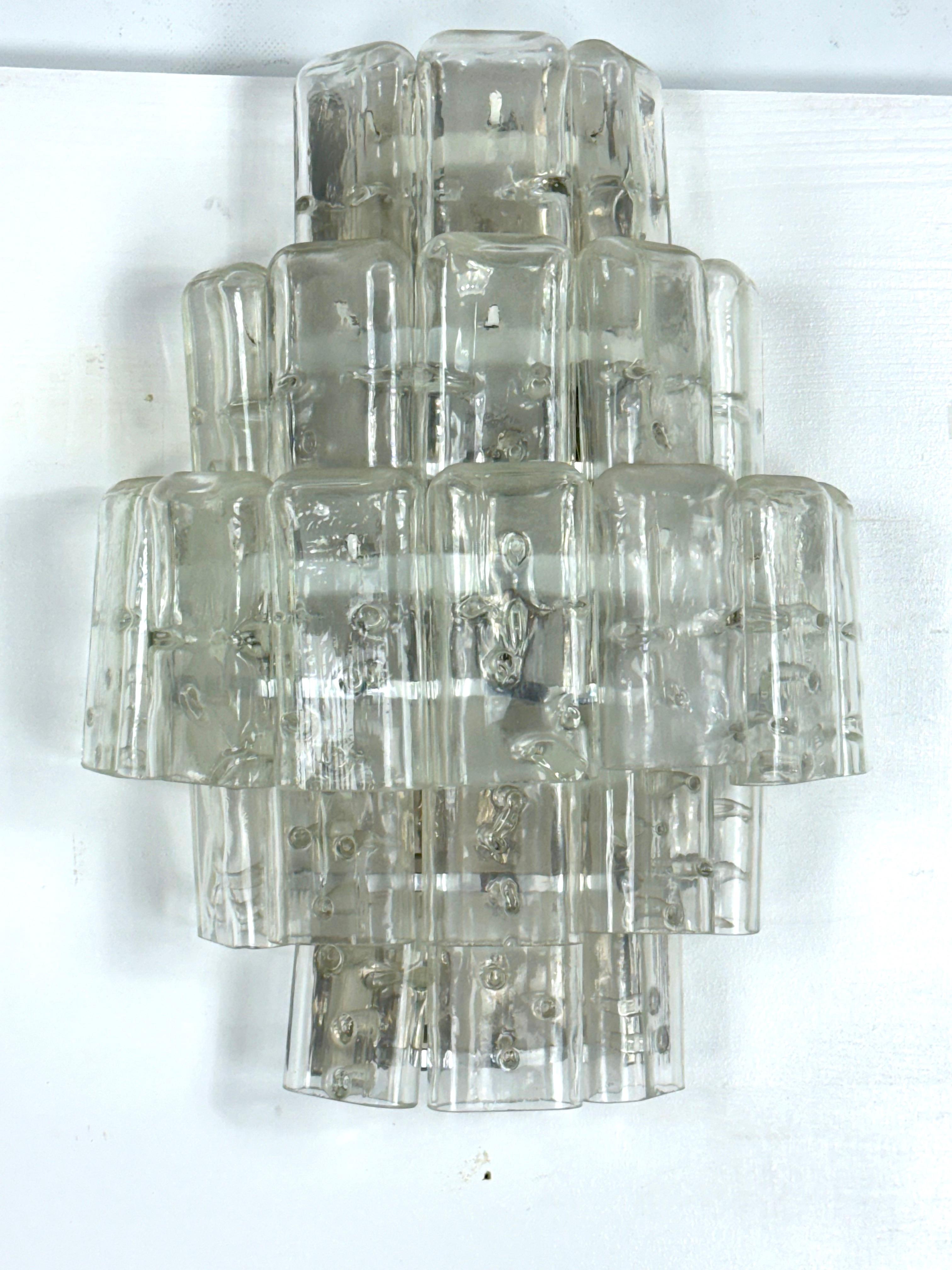 Manière Murano, paire d'appliques XL en verre clair de Murano. Italie 1970 en vente 1