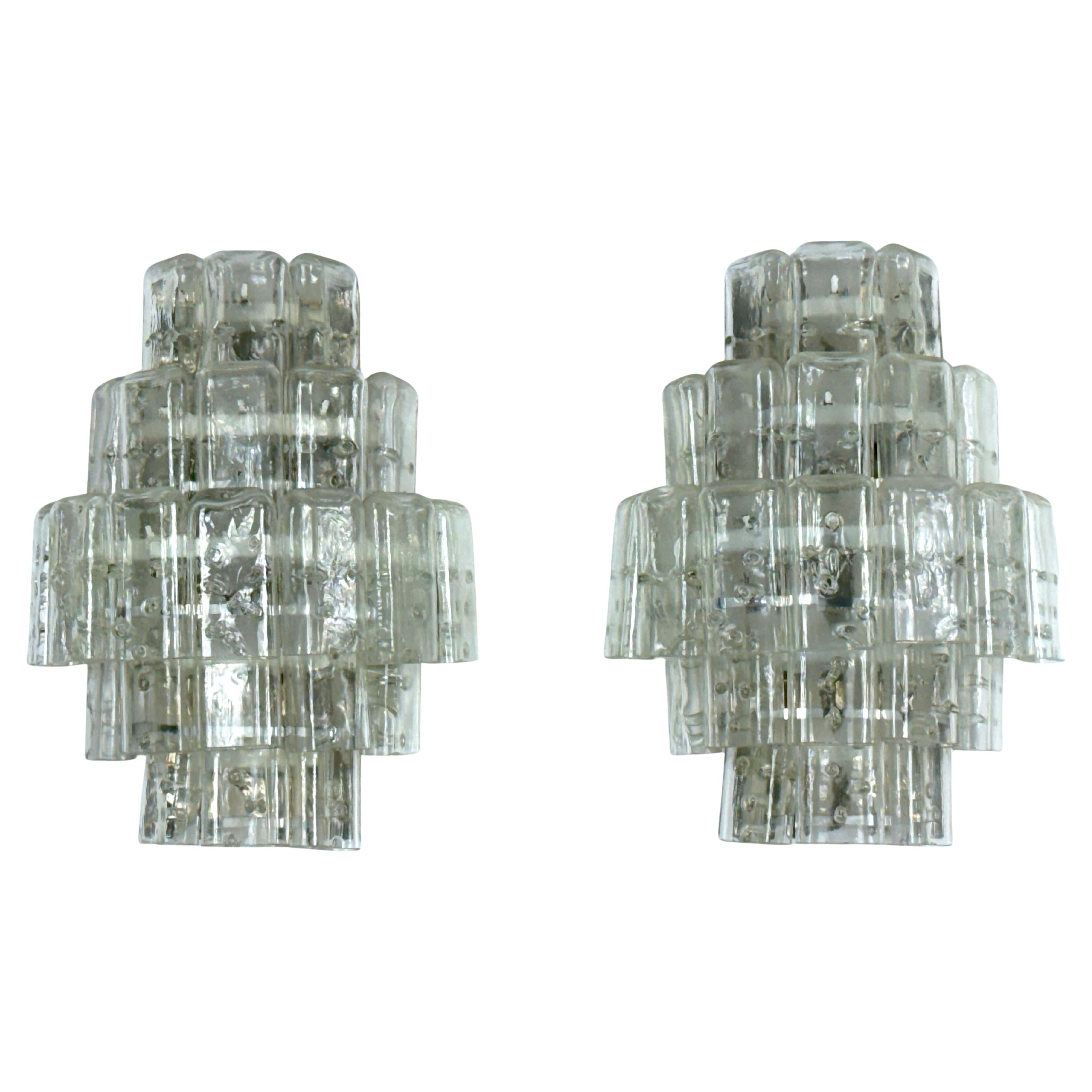Vistosi manner, pair of XL clear murano glass elements sconces. Italy 1970s
