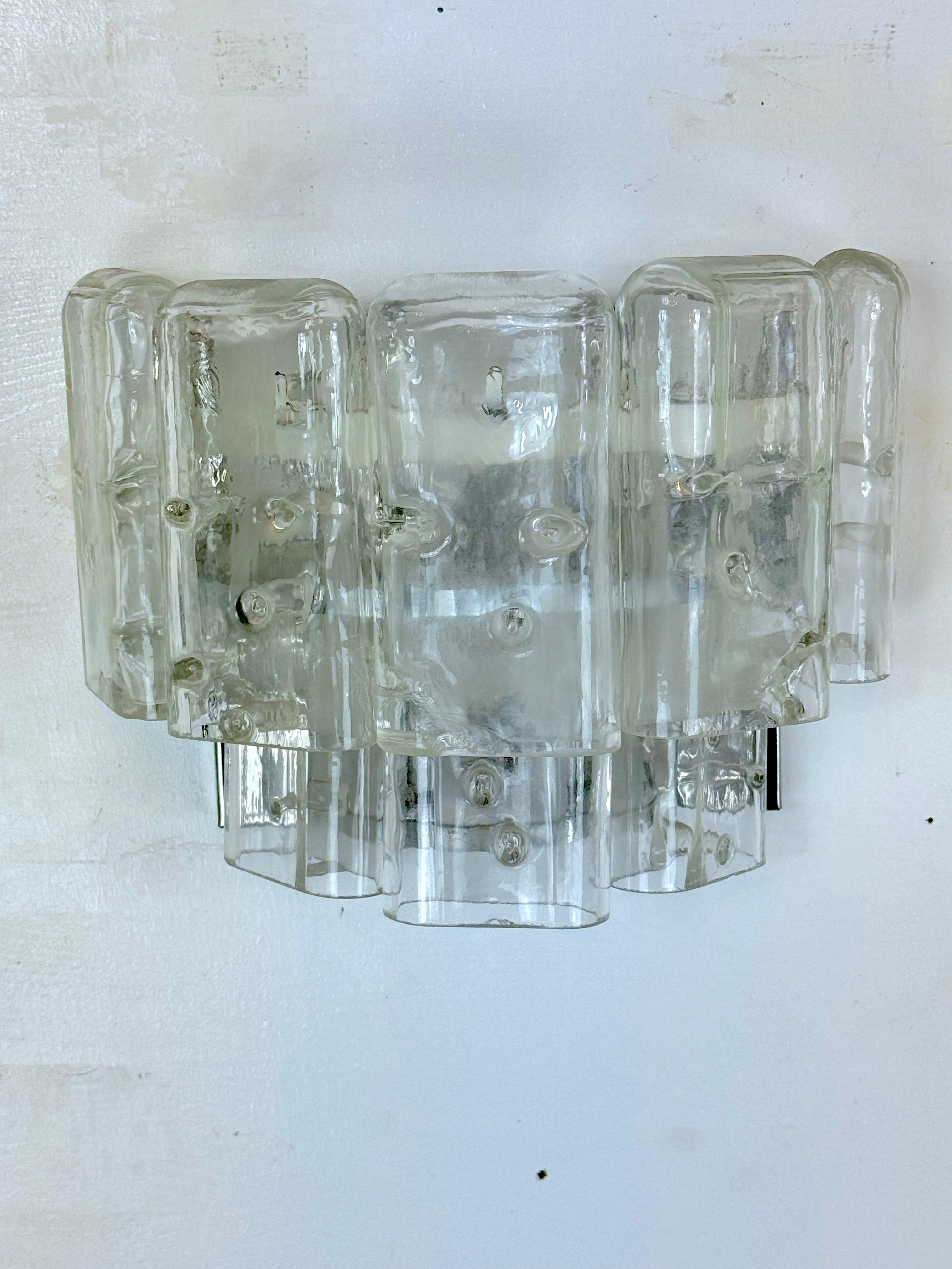 XX secolo Vistosi, set di quattro appliques in vetro di Murano trasparente. Italia anni '70 in vendita