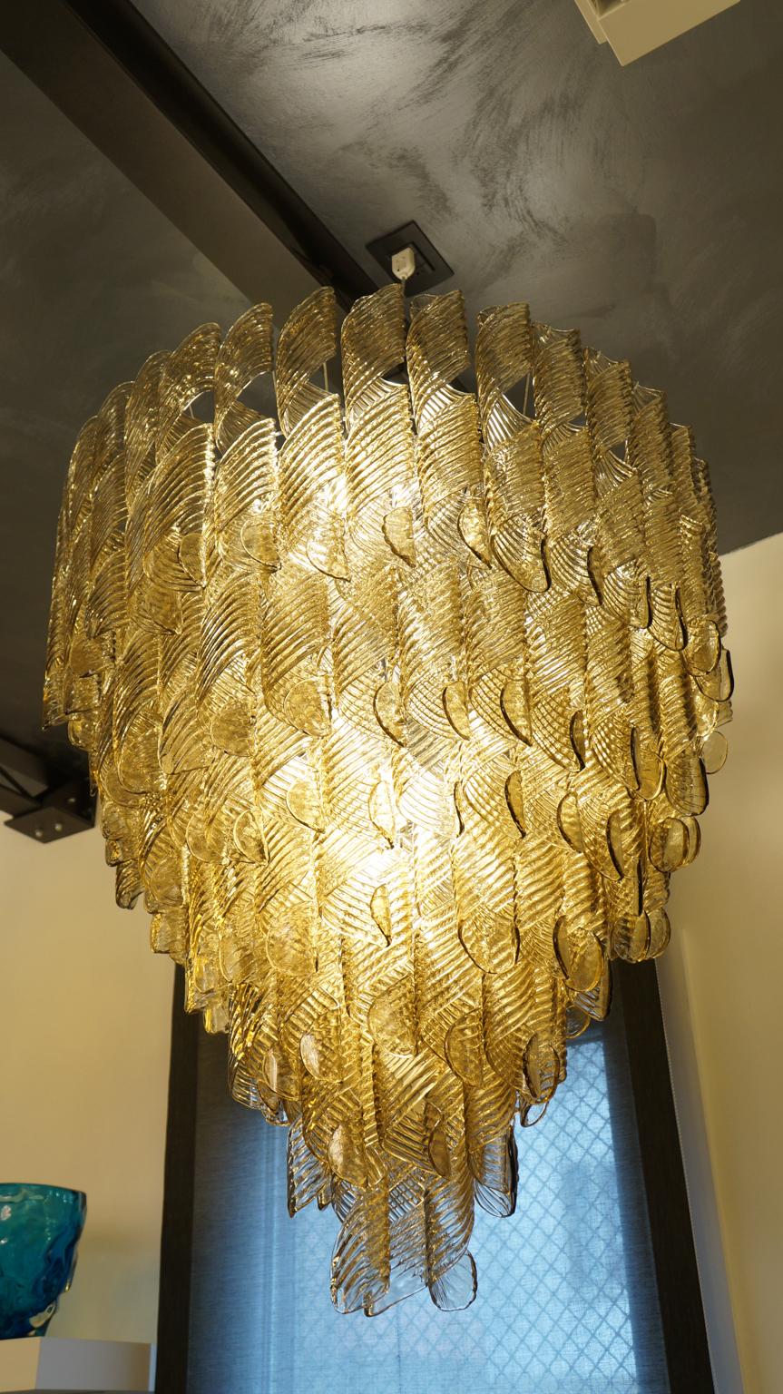 Vistosi Mid-Century Modern Smoky Torciglioni Murano Glass Chandelier, 1988 For Sale 11