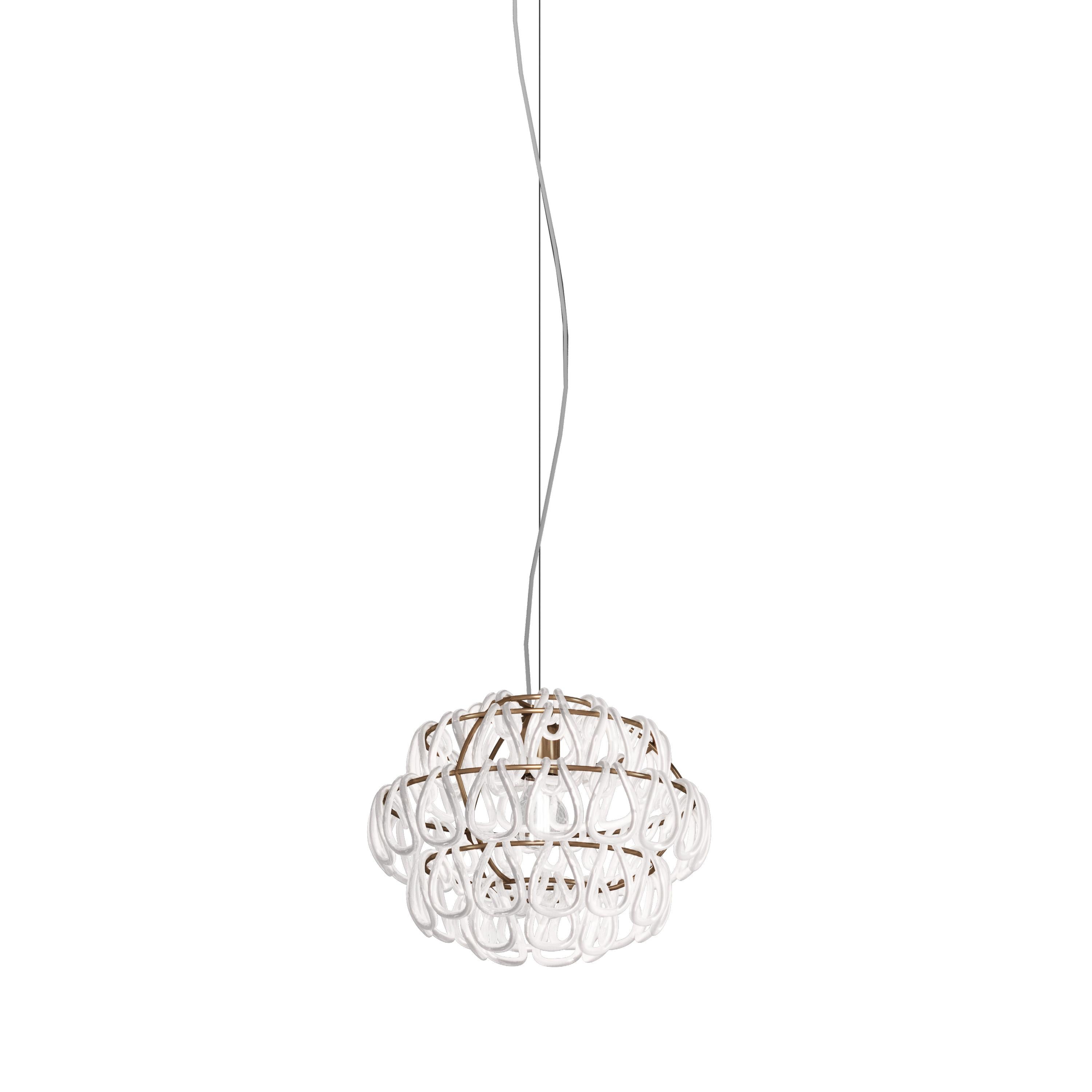 Moderno Vistosi Minigiogali, lampada a sospensione in vetro bianco e montatura in bronzo opaco in vendita
