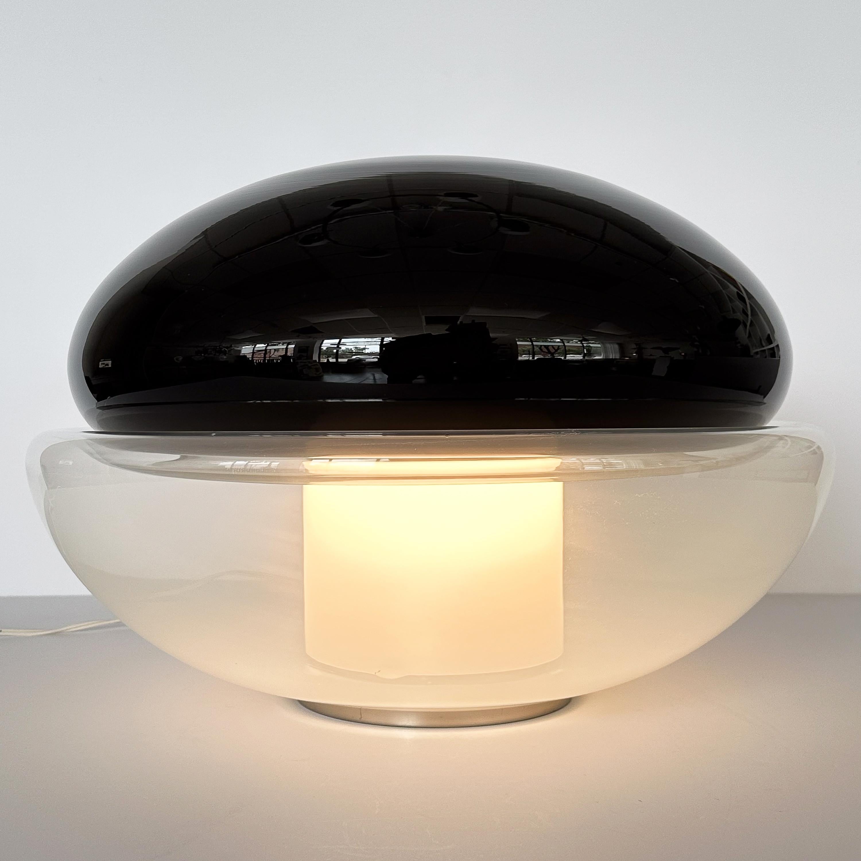 Vistosi „Traro“ Tischlampen aus schwarzem und weißem Glas von Michael Red im Angebot 5