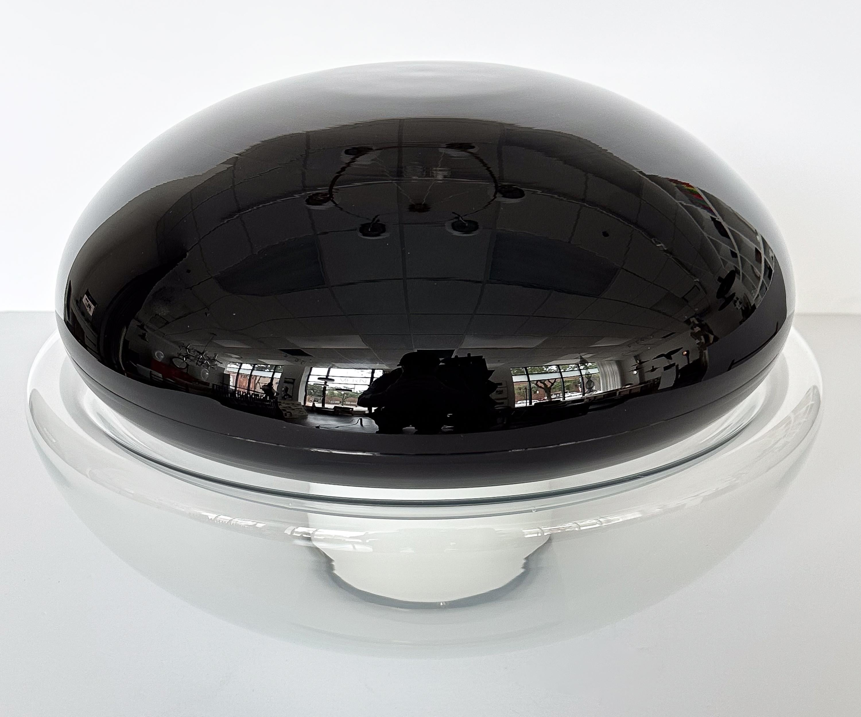 Vistosi „Traro“ Tischlampen aus schwarzem und weißem Glas von Michael Red im Zustand „Hervorragend“ im Angebot in Chicago, IL