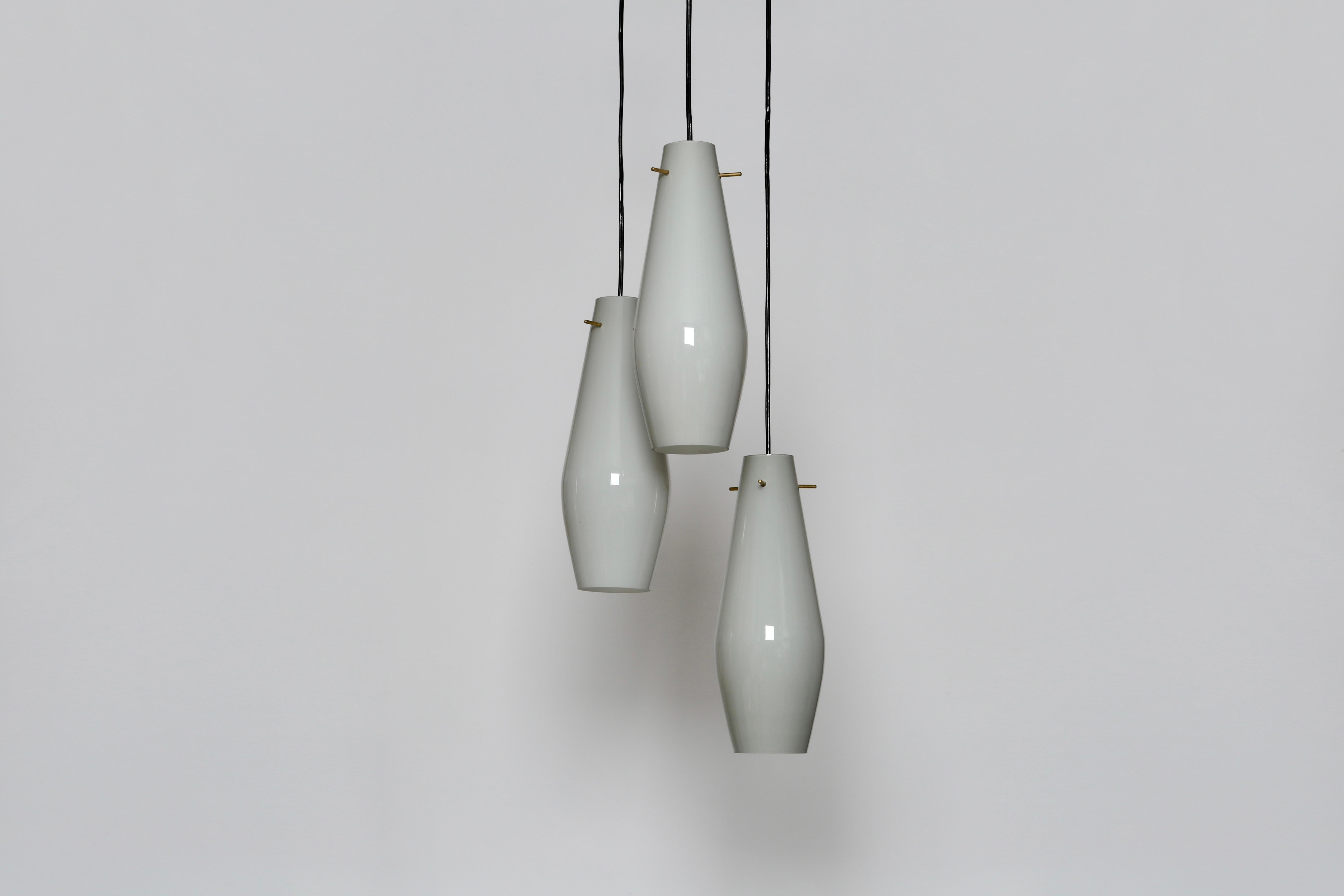 Milieu du XXe siècle Suspension de plafond en verre Murano, Vistosi, Italie vers 1960 en vente