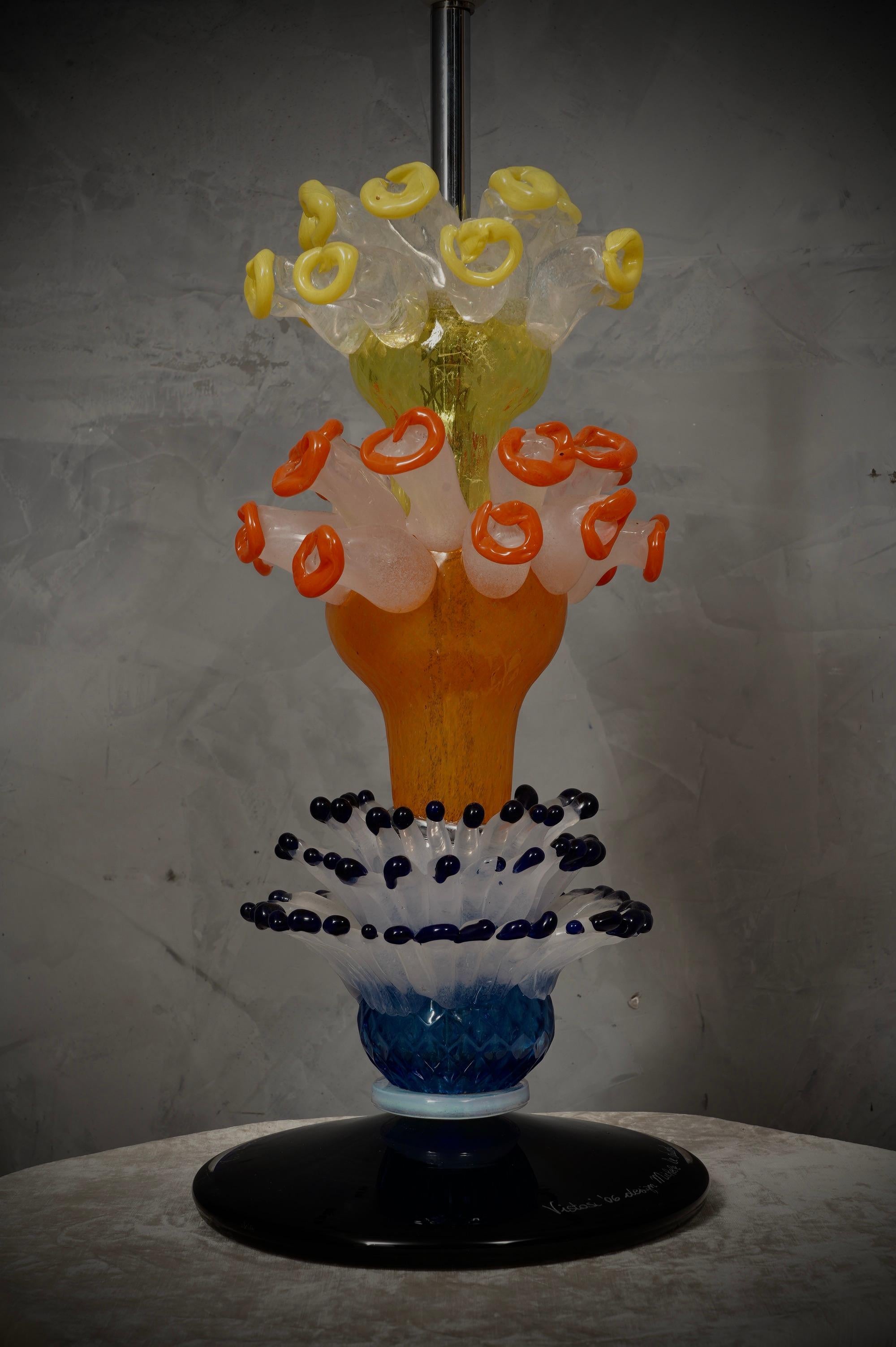 Lampe de bureau en verre d'art de Murano orange, jaune et bleu, Vistosi, 2006 en vente 3