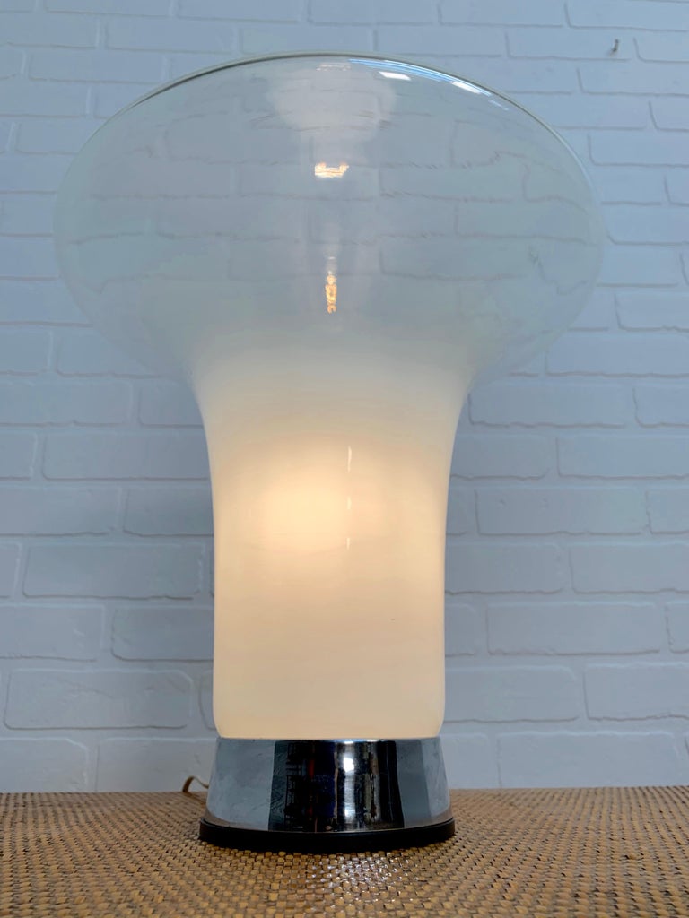  Angelo Mangiarotti Lesbo Table Lamp for Artemide Italian Blown Glass 1960s In Good Condition In Denton, TX