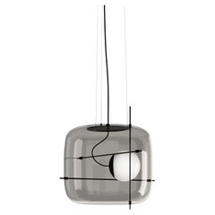 Vistosi Plot Pendelleuchte aus rauchfarbenem schwarzem Glas und mattschwarzem Rahmen