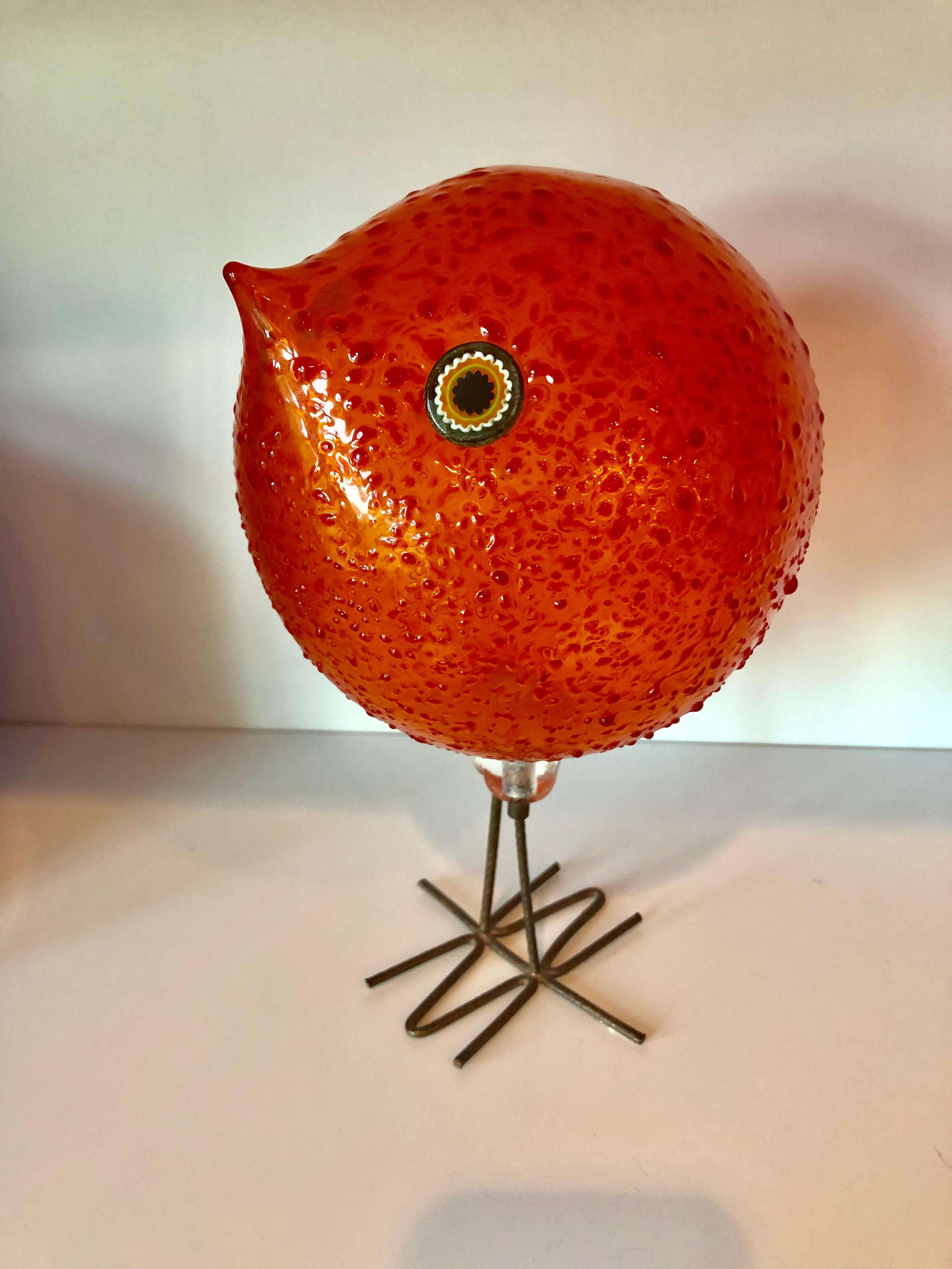 Vistosi Pulcino Bird by Alessandro Pianon Murano Glass Sculpture Copper Legs In Good Condition For Sale In Keego Harbor, MI