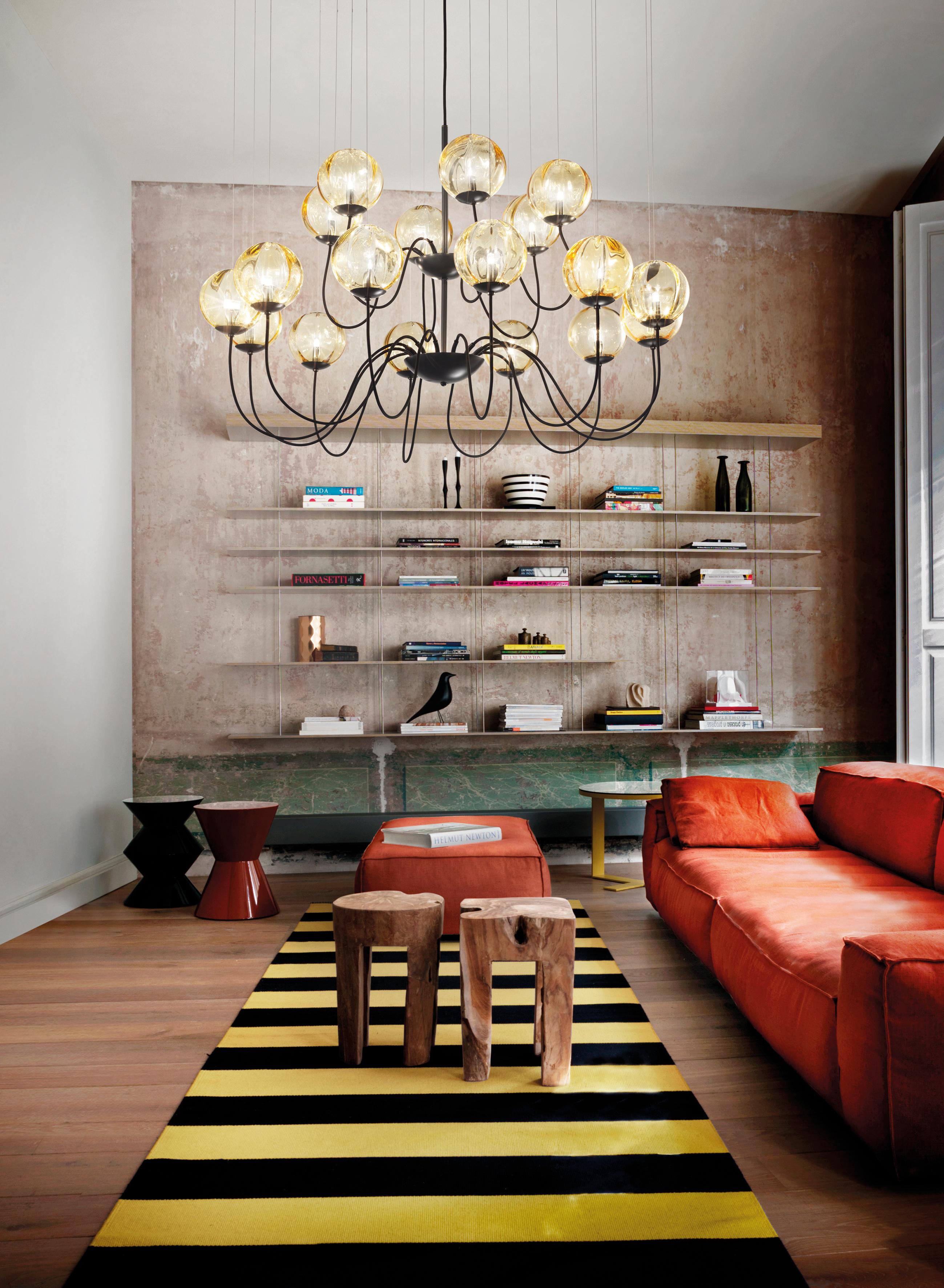 Italiano Vistosi Puppet Pendant Light in vetro trasparente fumé e montatura nera opaca in vendita