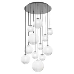 Vistosi Puppet Pendant Light in vetro sfumato bianco e montatura nera opaca
