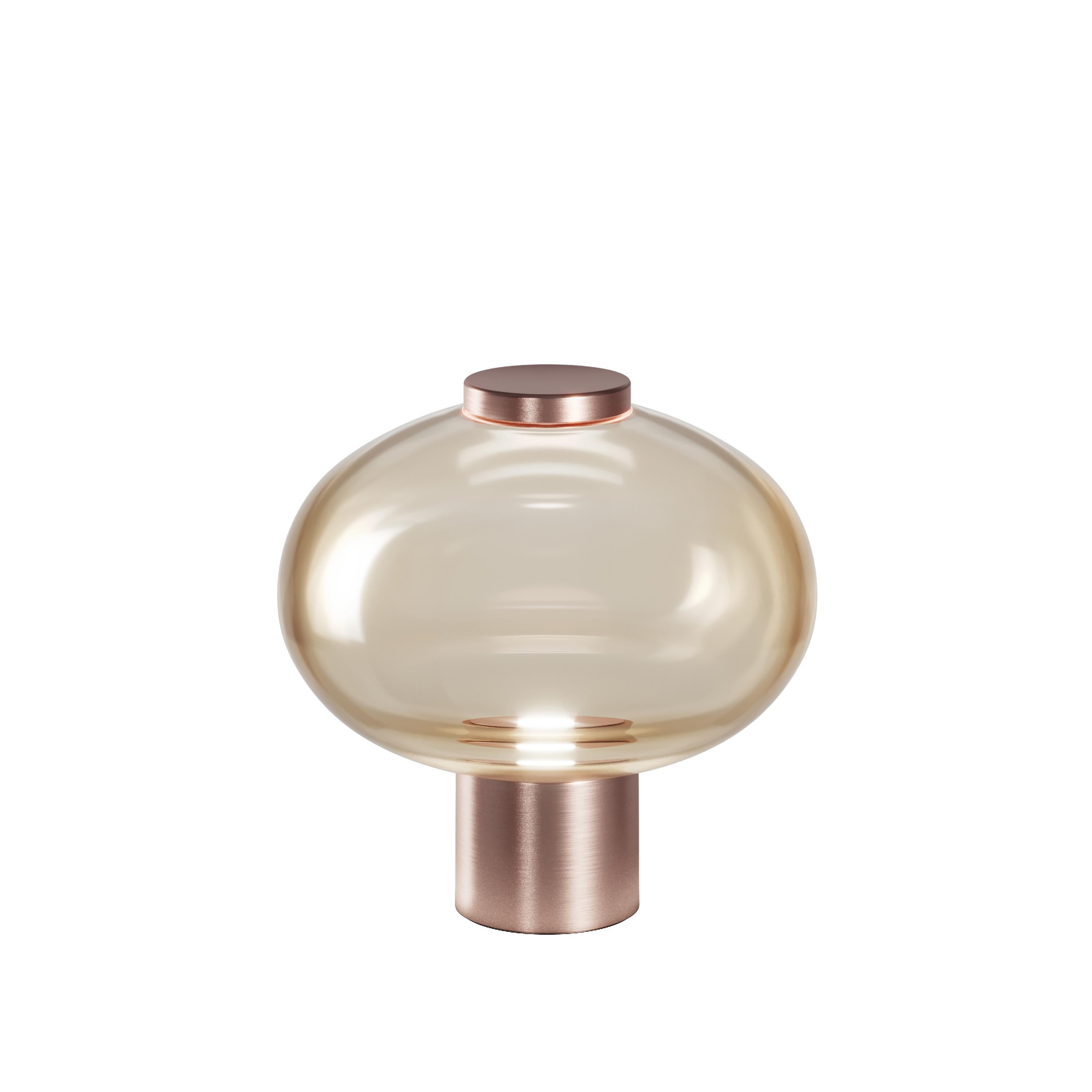Modern Vistosi Riflesso Table Lamp in Amber Transaprent Glass And Matt Copper Frame For Sale