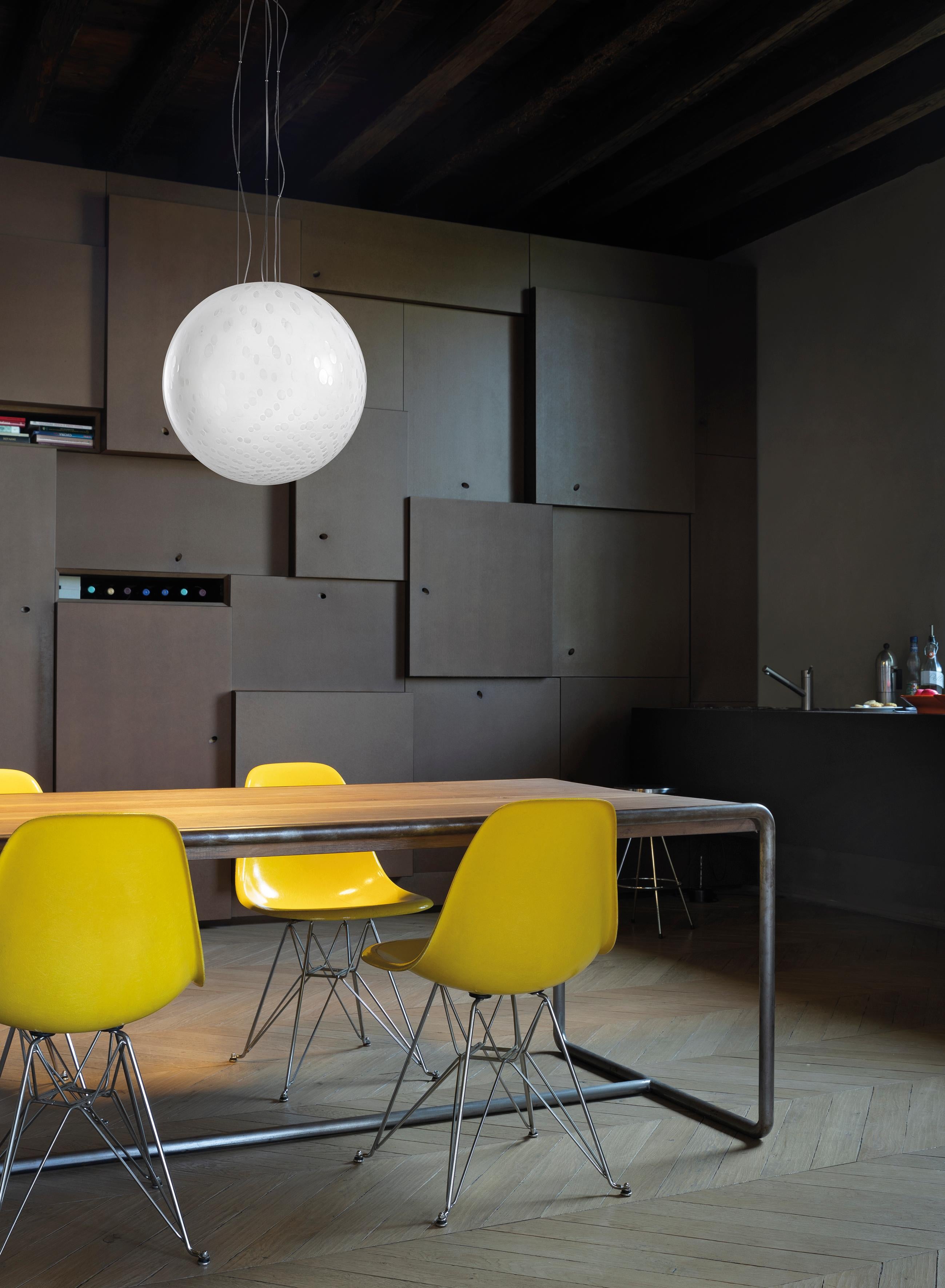 Contemporary Vistosi Rina Pendant Light in White Murrina Glass And Satin Nickel Frame For Sale