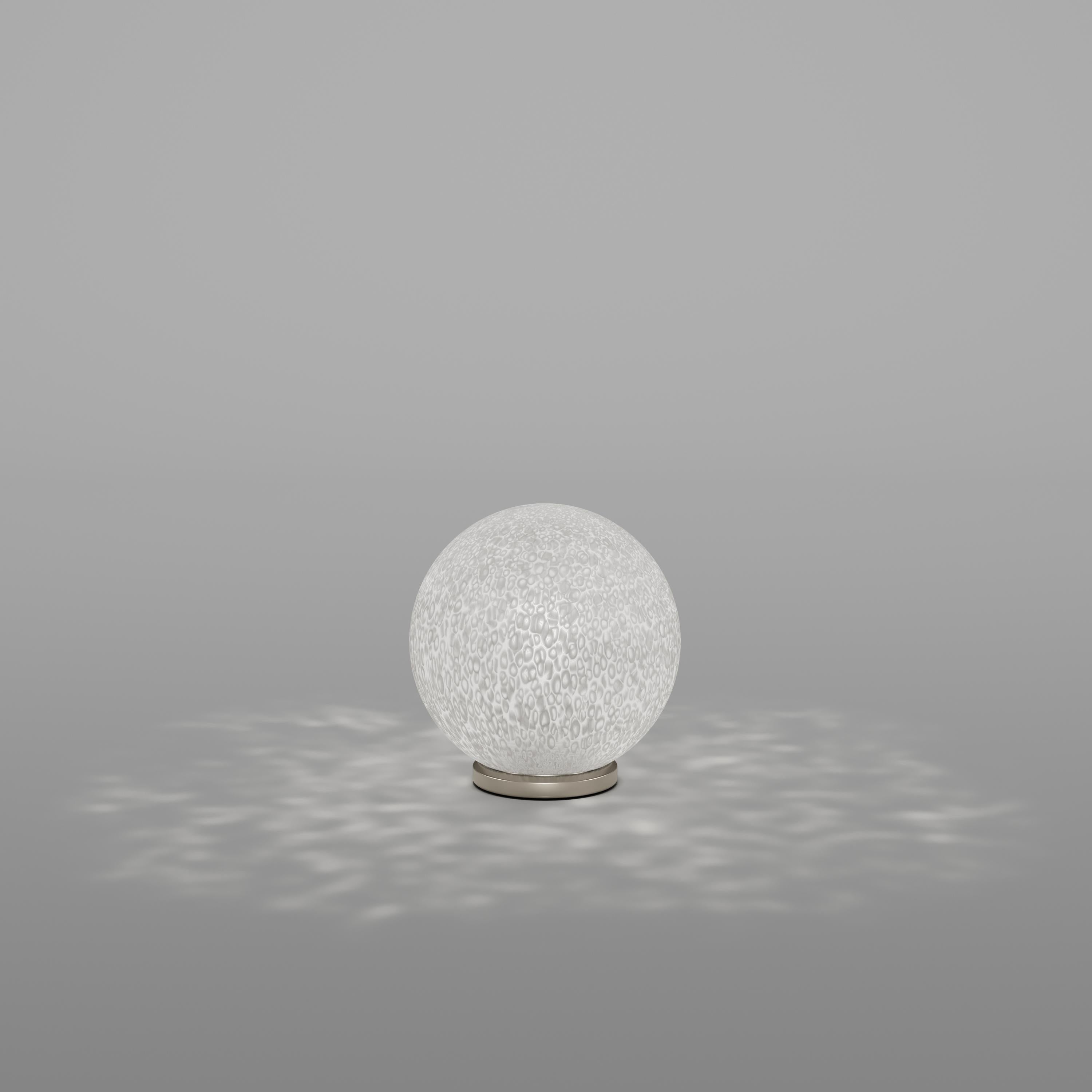 Modern Vistosi Rina Table Lamp in White Murrina Glass And Satin Nickel Frame For Sale