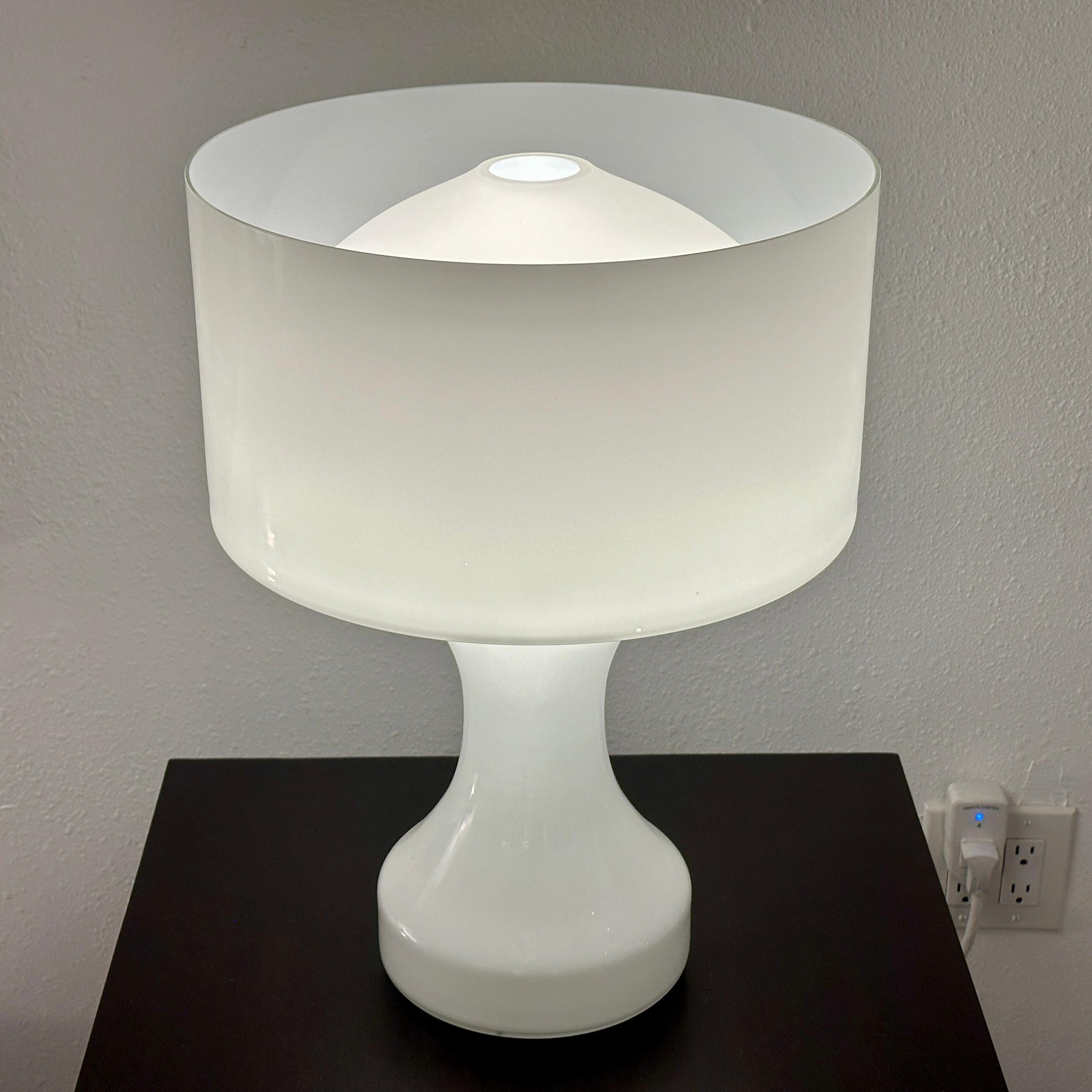 Italian Vistosi Sebenica Hand Blown Glass Table Lamp by Enrico Capuzzo, ca 1960s