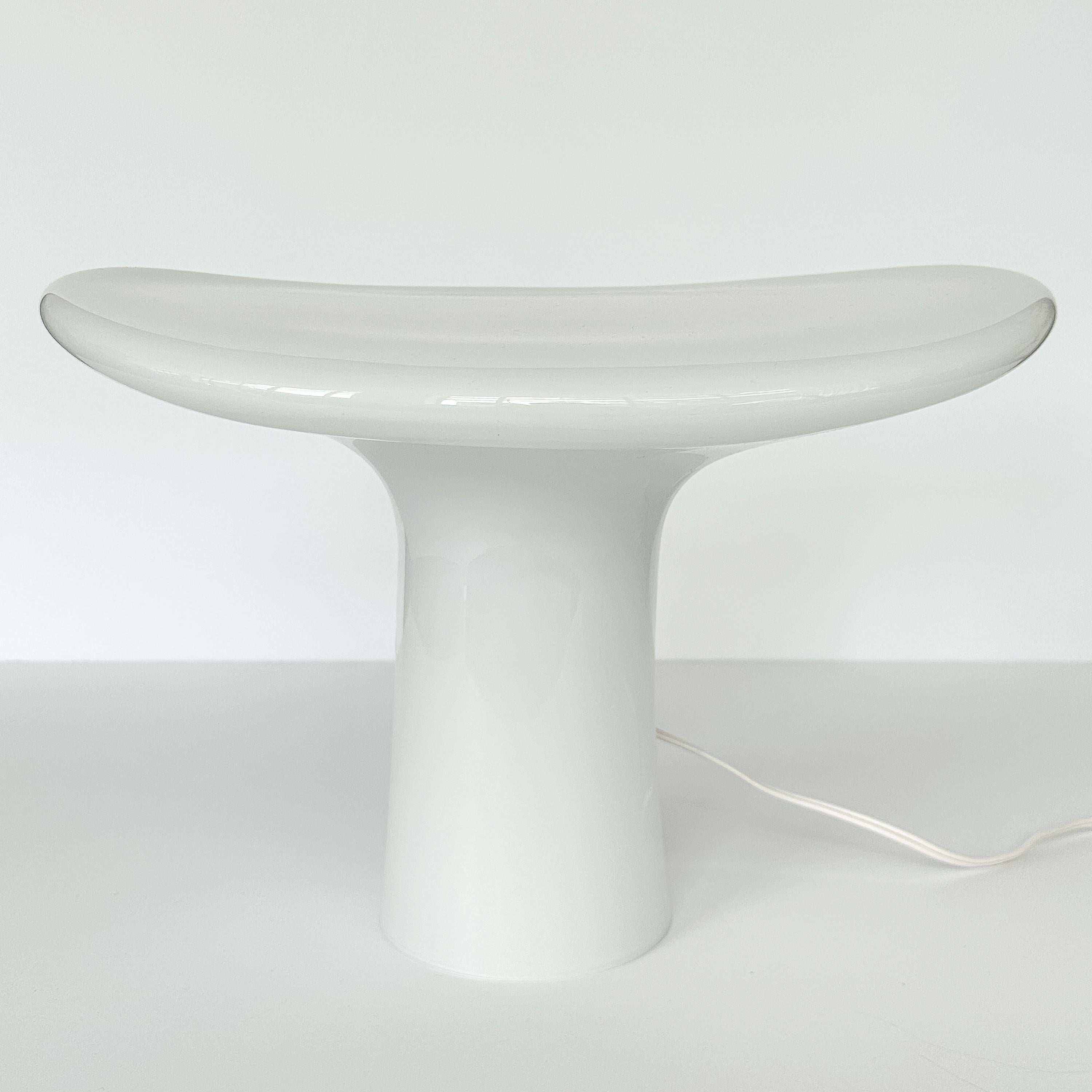 Mid-Century Modern Vistosi Small Mushroom Table Lamp by Gino Vistosi