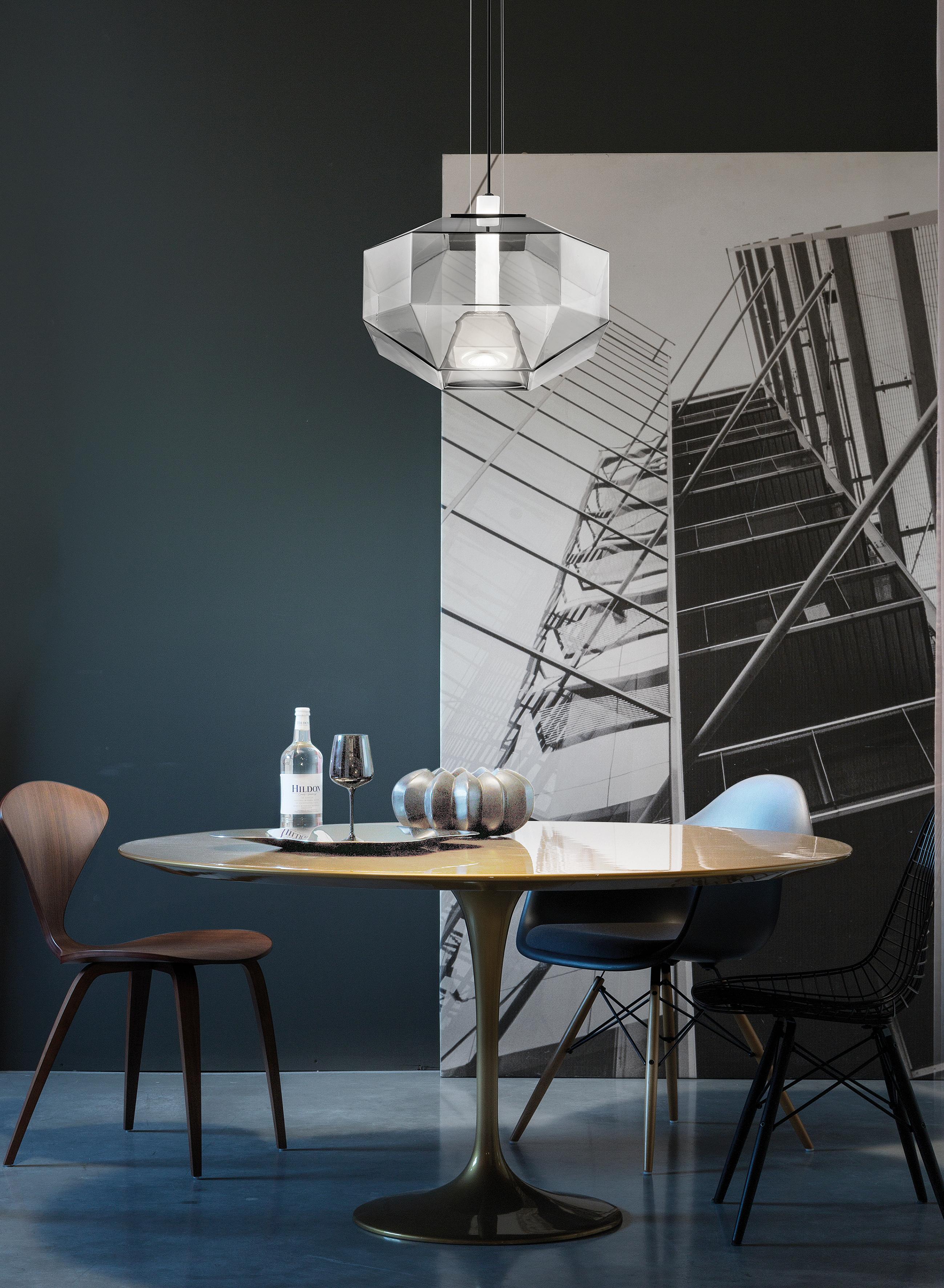 Modern Vistosi Stone Pendant Light in Crystal White Glass And Glossy Black Nickel Frame For Sale