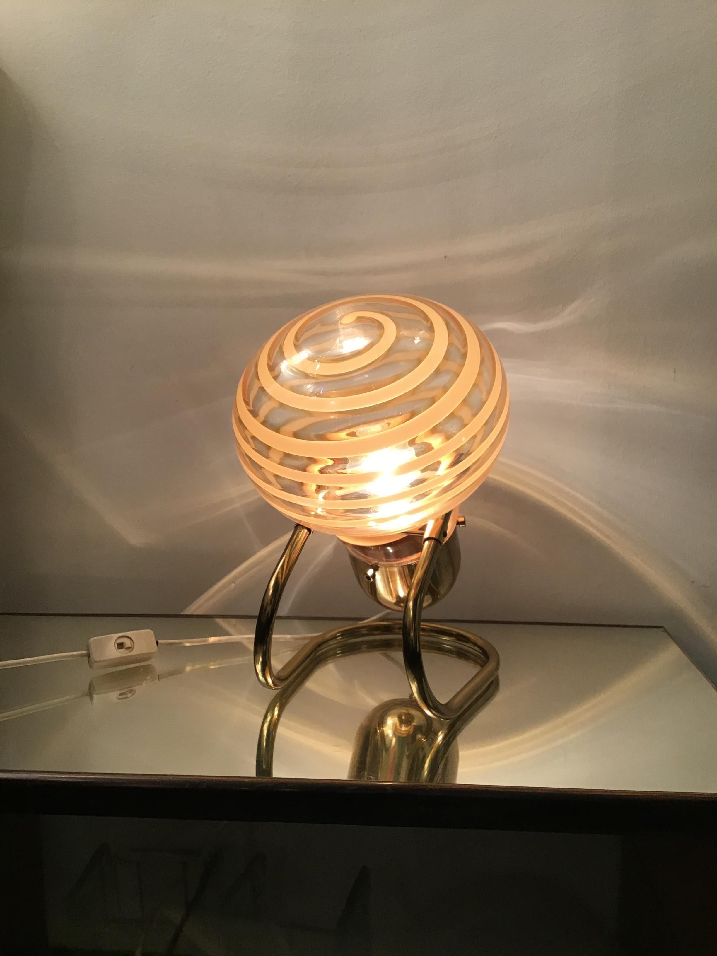 Vistosi-Tischlampe aus Muranoglas und Messing, 1970, Italien (Sonstiges) im Angebot