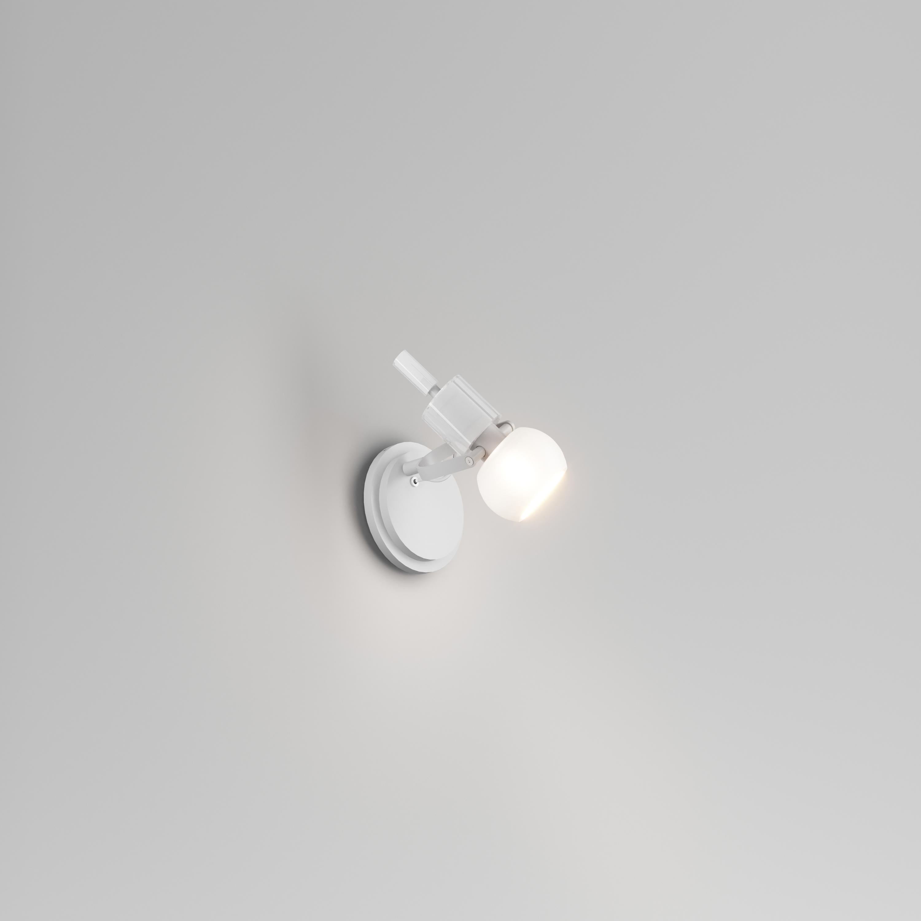 Modern Vistosi Wall Sconce in White Glass For Sale