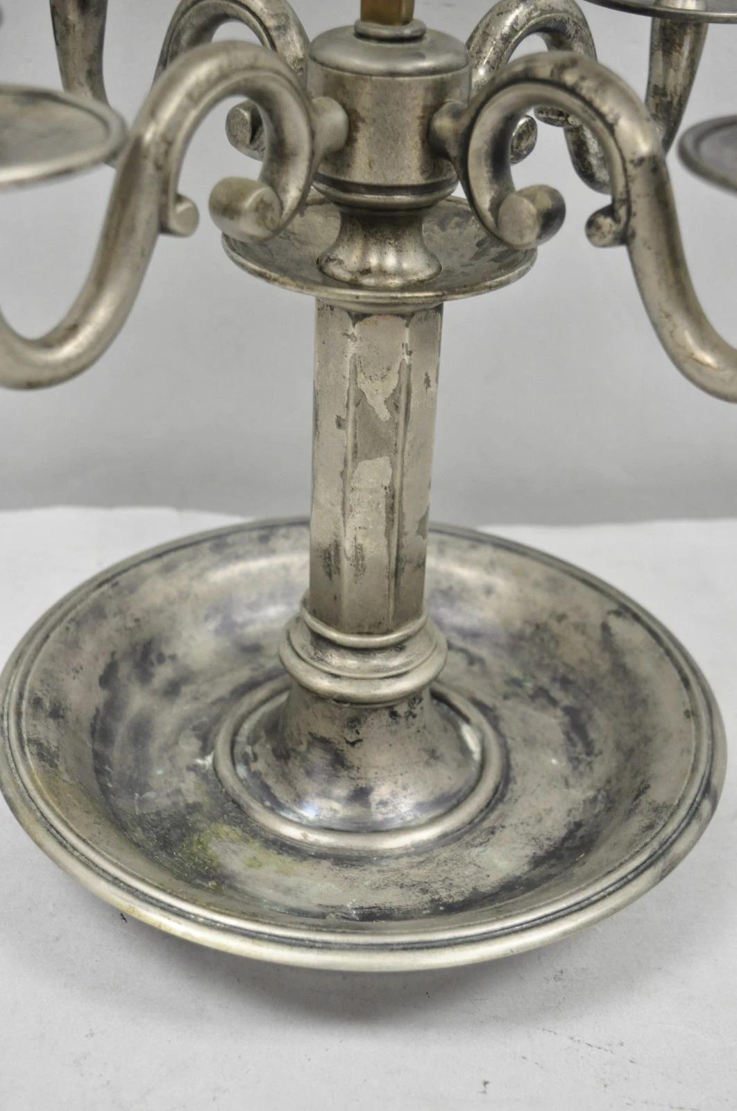 Visual Comfort & Co Lámpara de sobremesa Bouillotte Tole de estaño envejecido de estilo rural francés en venta 1