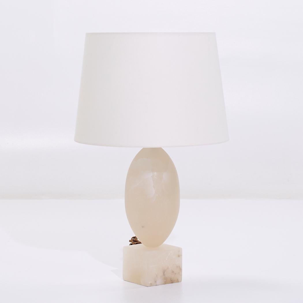 Visual Comfort Versa Alabaster Table Lamps - Pair In Good Condition For Sale In Countryside, IL