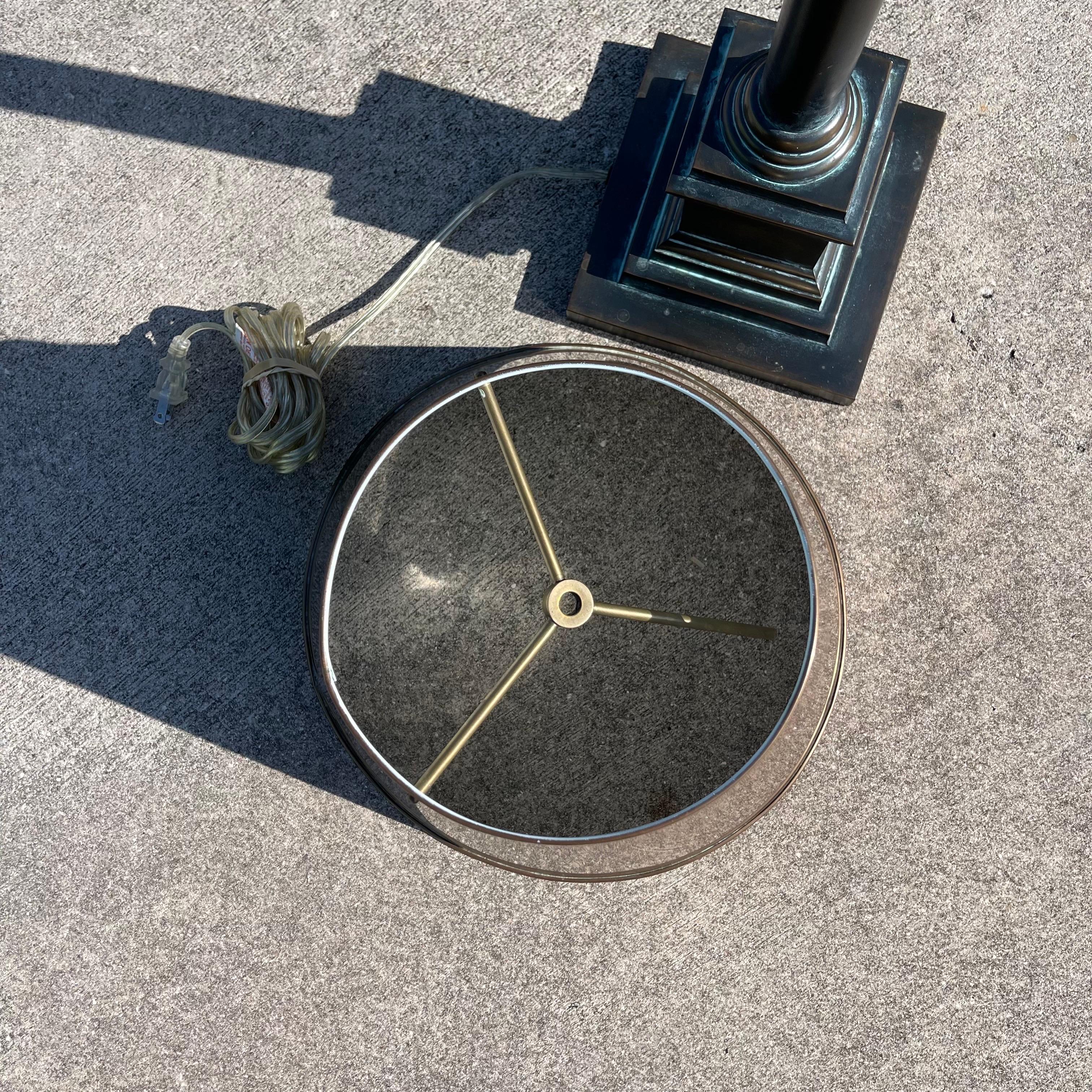 Visual Comforts Patinated Bronze Neo Classical Empire Brass Shade Table Lamps Latón en venta