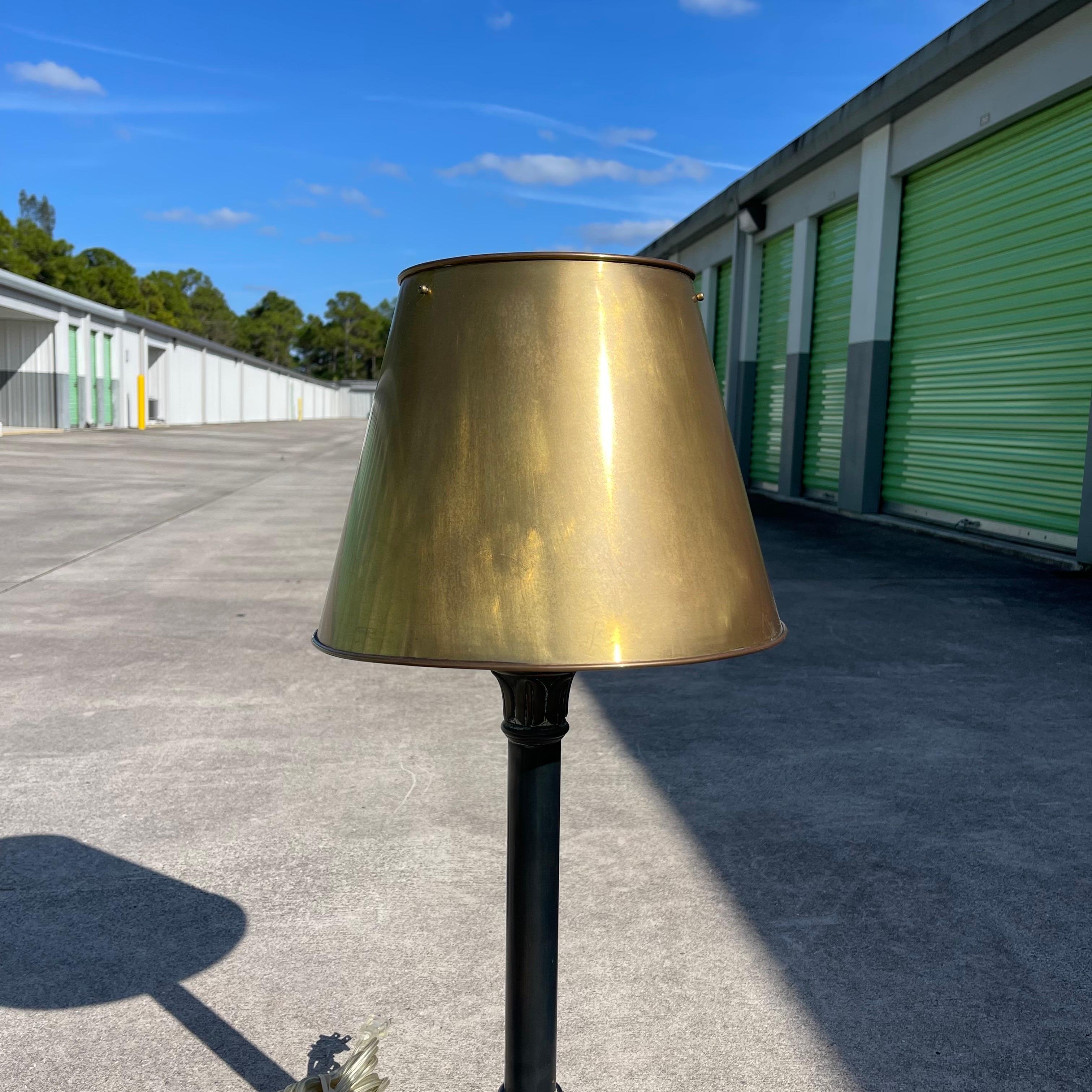 Visual Comforts Patinated Bronze Neo Classical Empire Brass Shade Table Lamps en venta 3