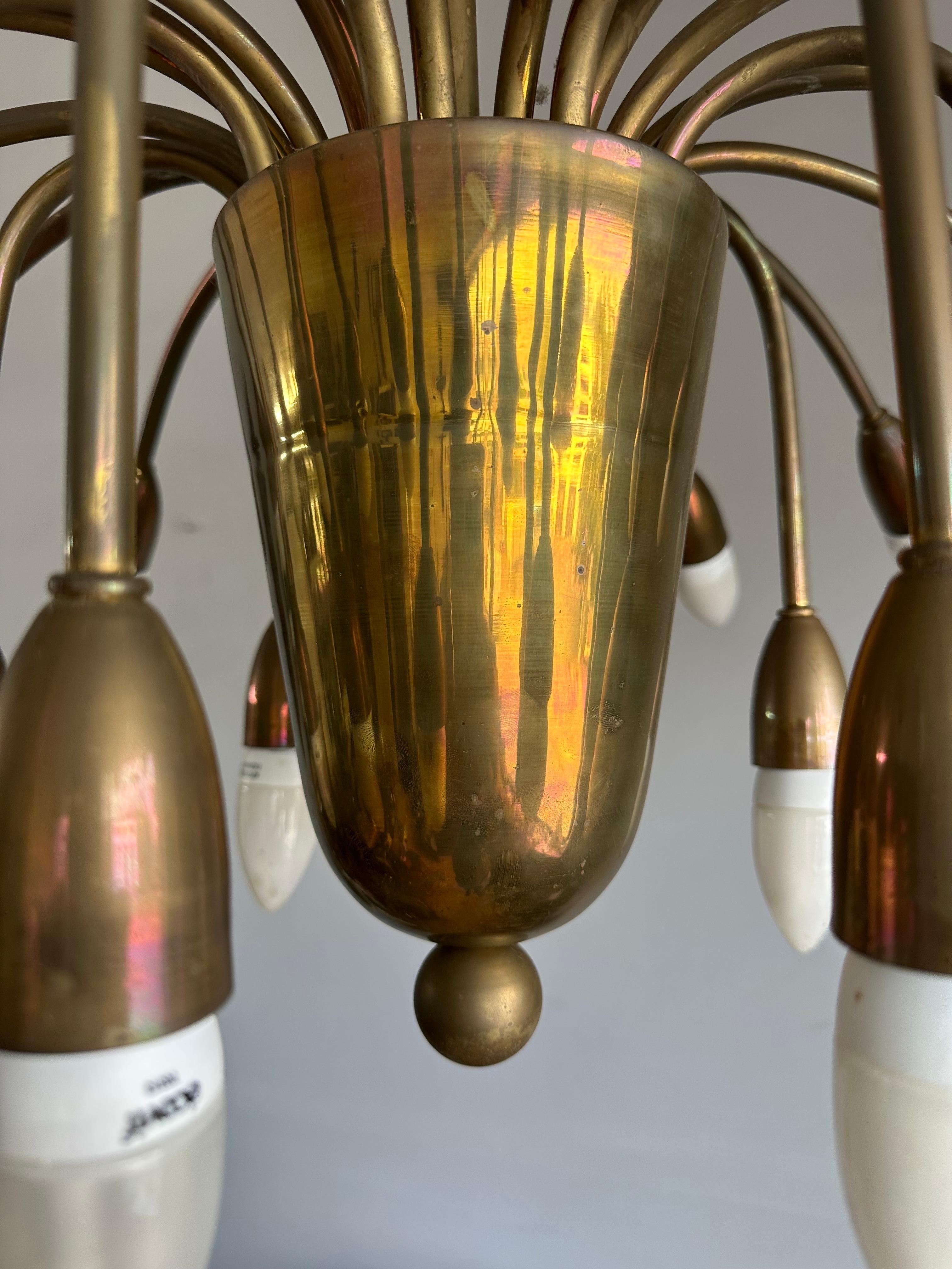 Visually Striking Mid-Century Modern Brass 24 Arm / Light Chandelier Pendant  For Sale 3