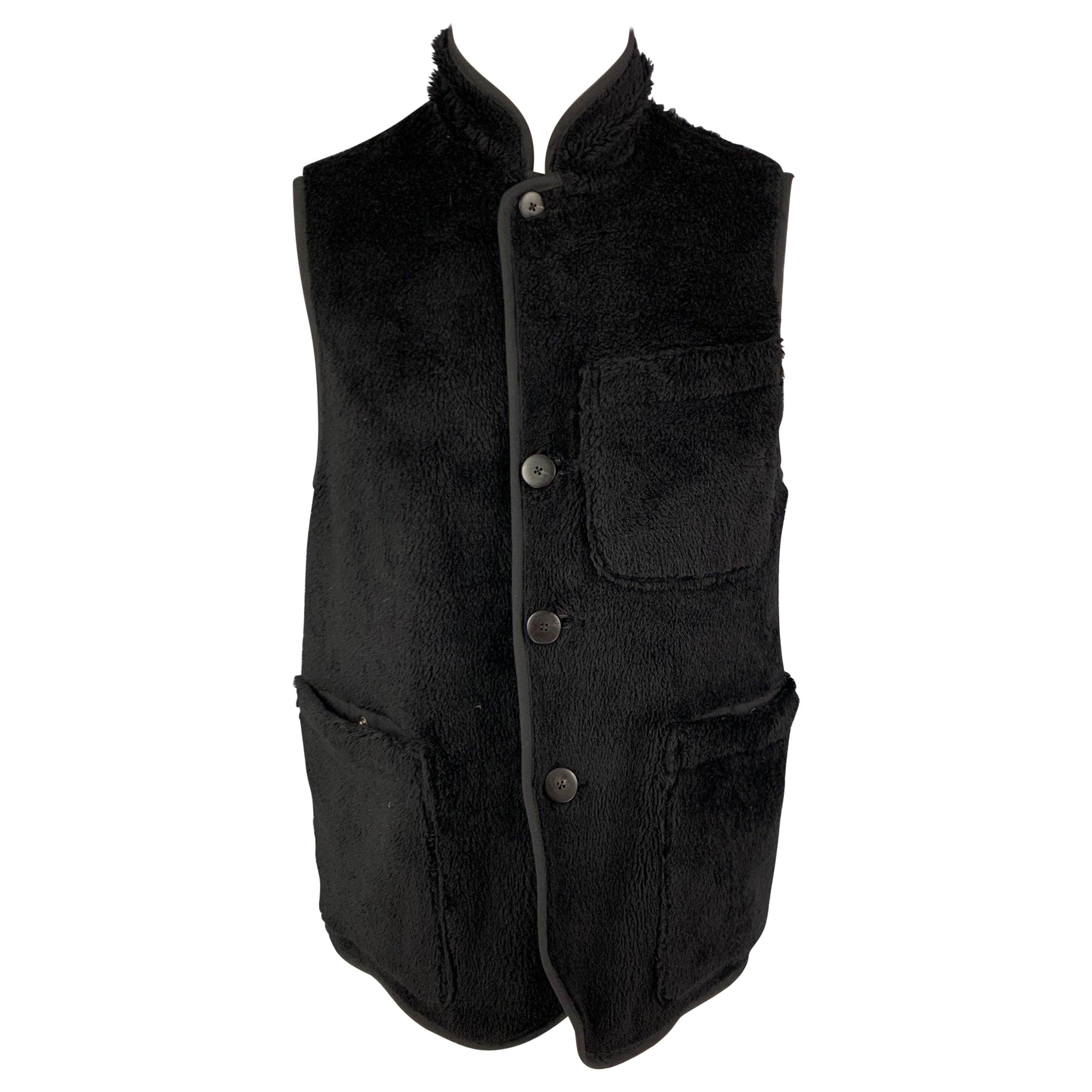 VISVIM - Gilet Boa réversible en laine texturée noire boutonné, taille M
