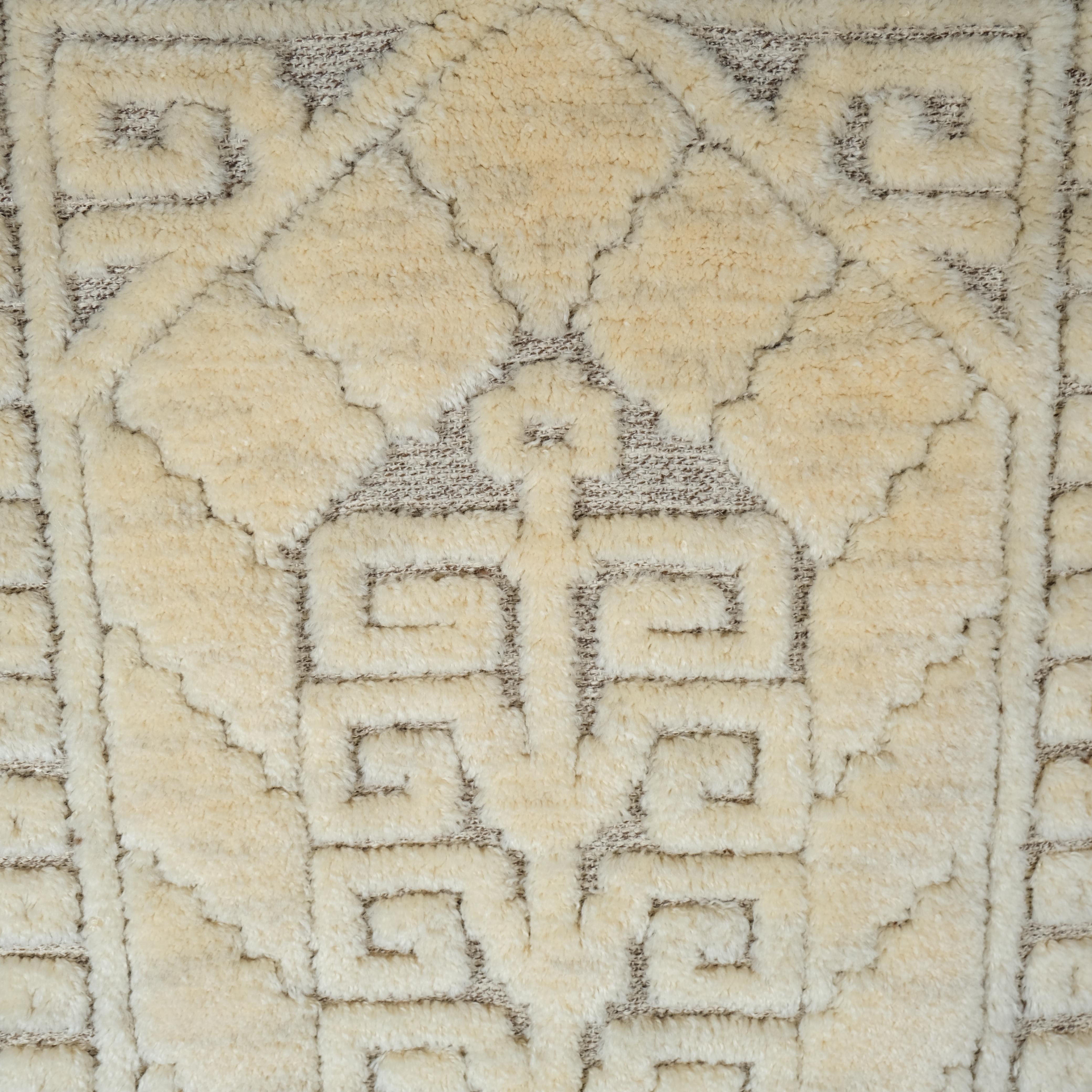 Wool Vita Spetsporten. MMF (Märta Måås-Fjetterström). Designed 1934. For Sale