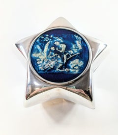 Vitage Silver Firenze Pill Box with Blue Lacquered Country Motif
