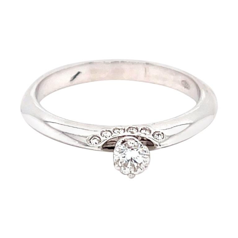 Vitale 1913 18 Karat White Gold Diamond Engagement Ring For Sale