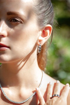 18 Karat White Gold Diamond Onyx Hoop Earrings