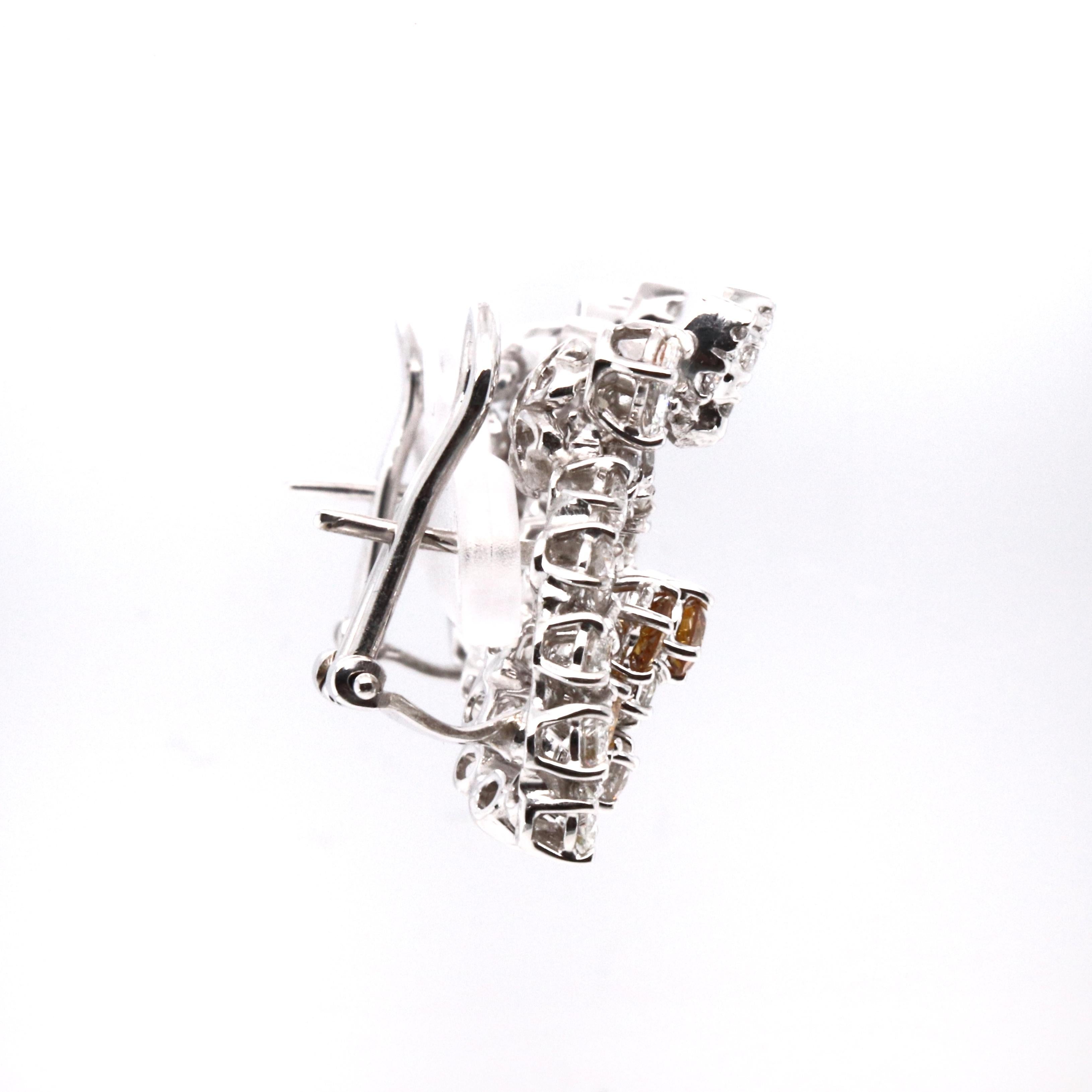 Quadrato Orecchini con diamanti in oro bianco 18 carati Vitale 1913 in vendita