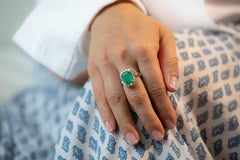 18 Karat White Gold Emerald Diamond Cocktail Ring