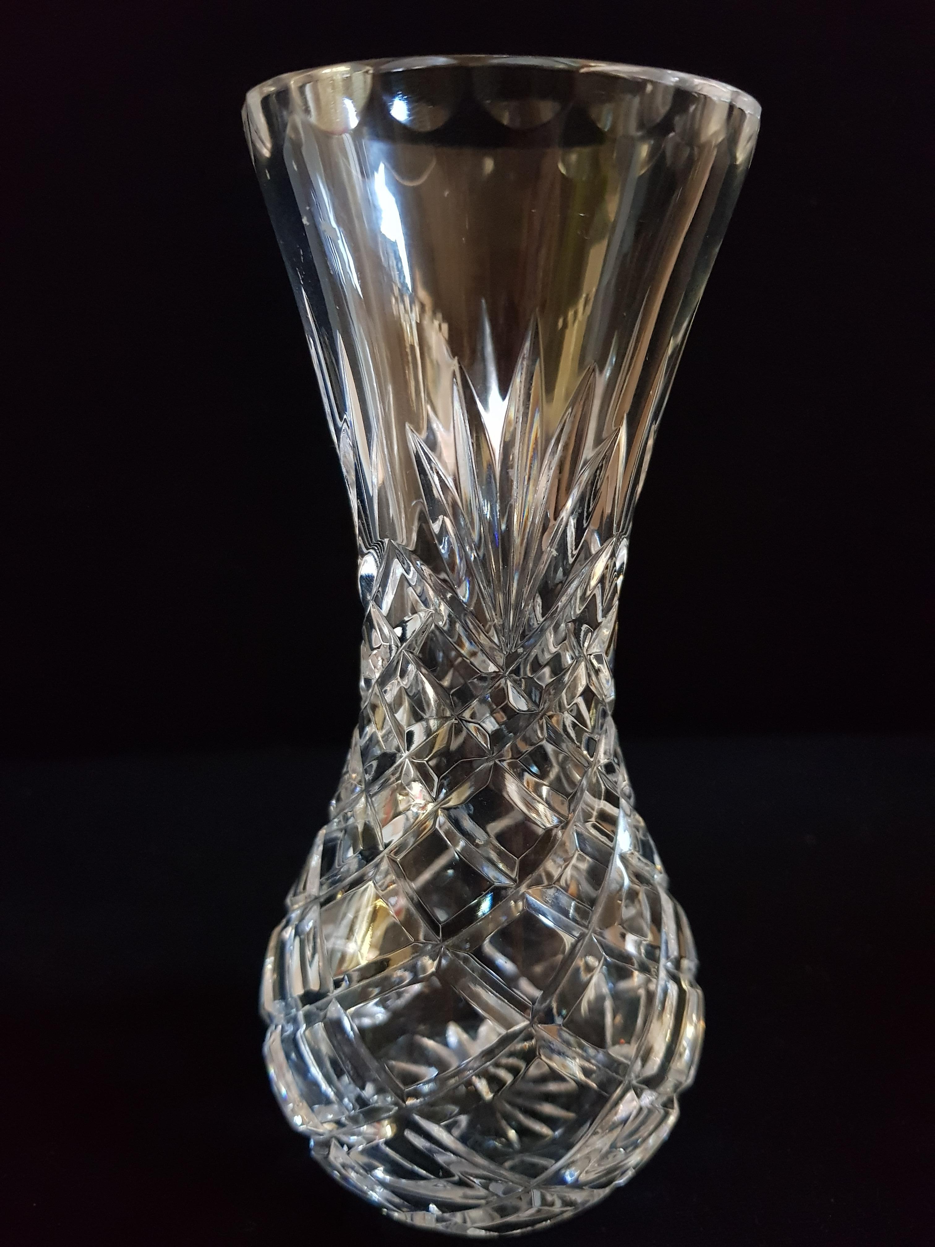 Vitange Bohemian Hand Cut Crystal Vases In Excellent Condition For Sale In Grantham, GB