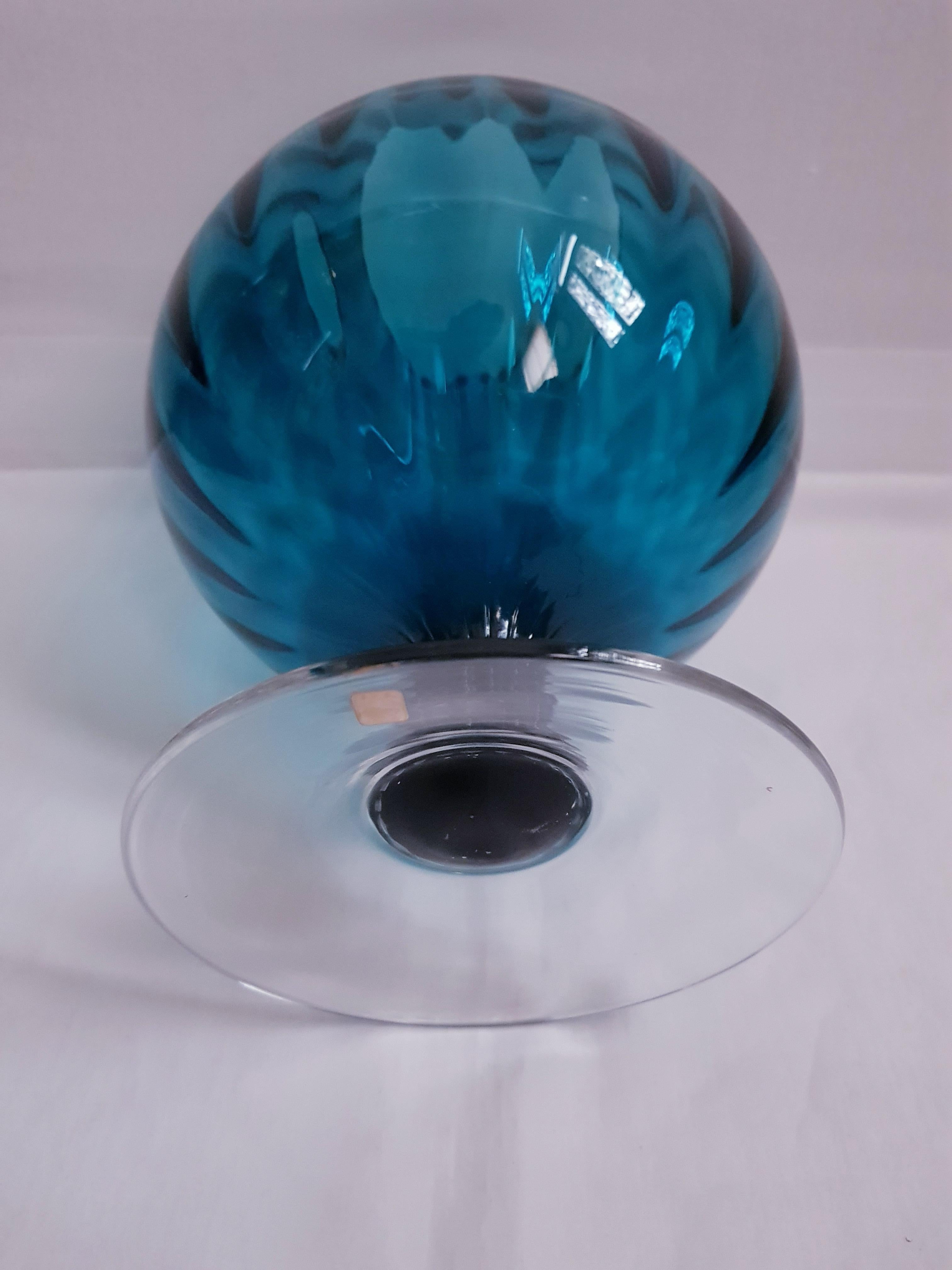 Hand-Crafted Vitange Empoli Large Optical Decorative vase For Sale