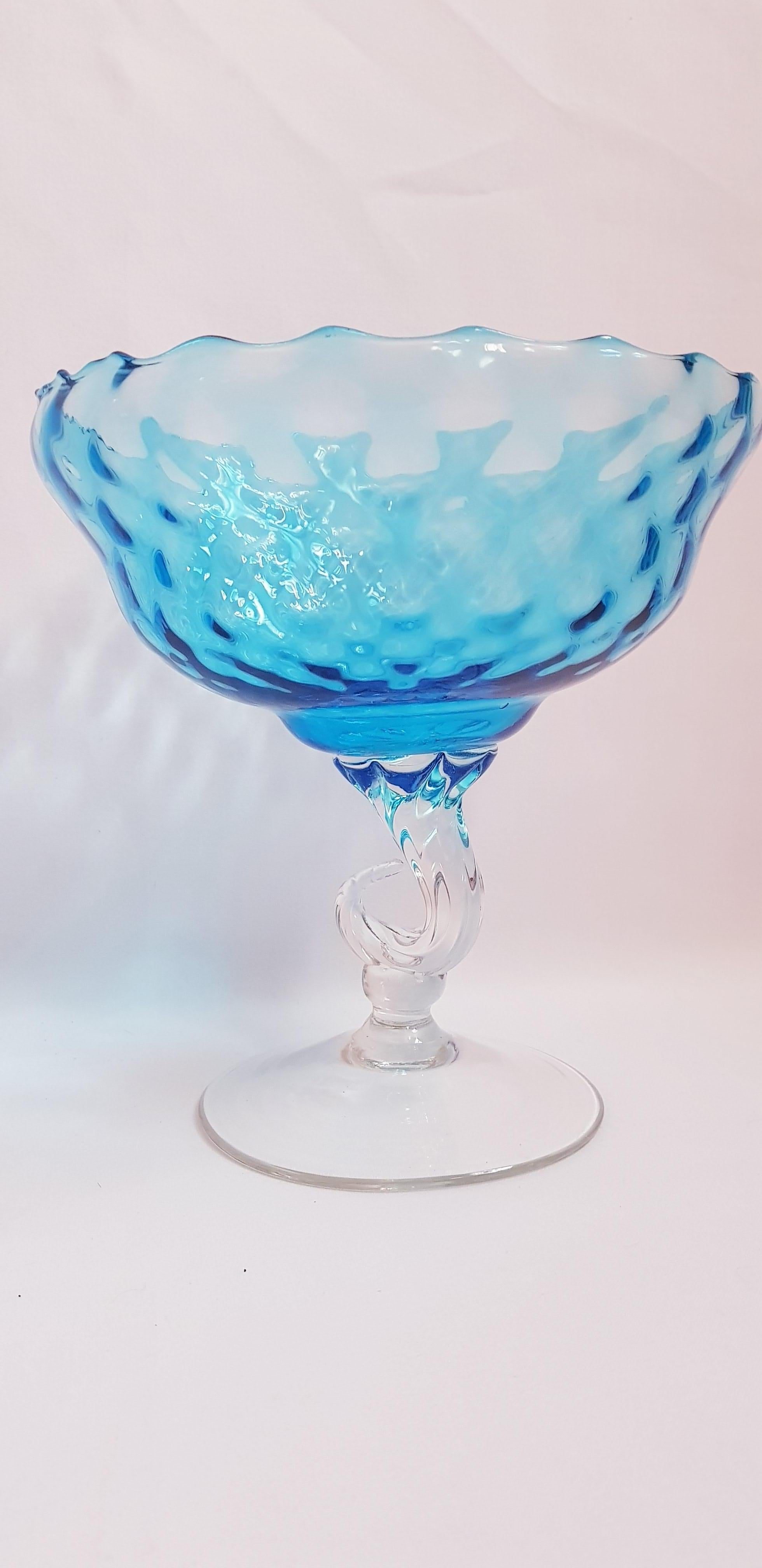 Beautiful vitange Empoli optical glass large bowl blue and clear brilliant condition beautiful home decor.