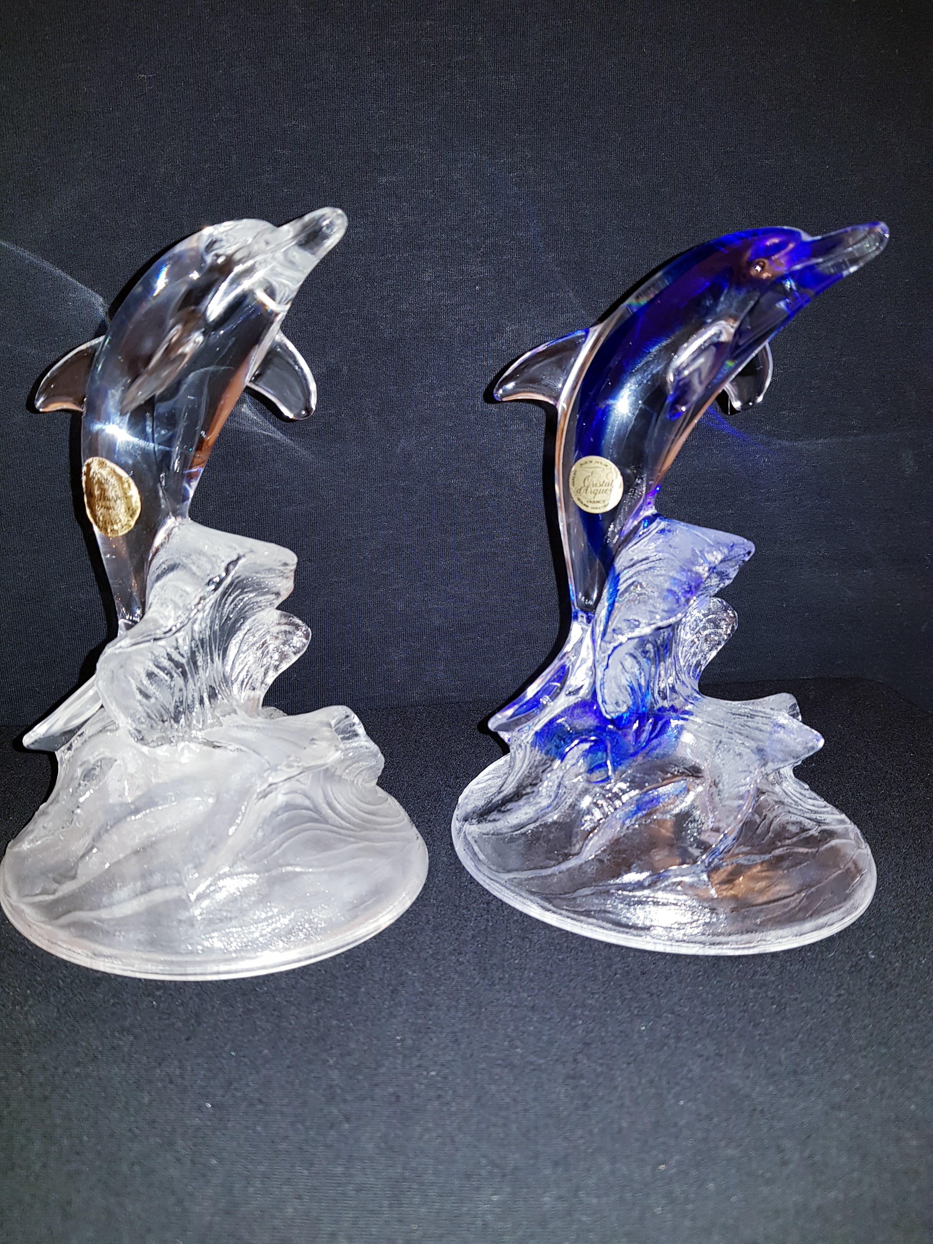 Beautiful vitange France crystal set of 2 dolphins, original stickers brilliant condition.