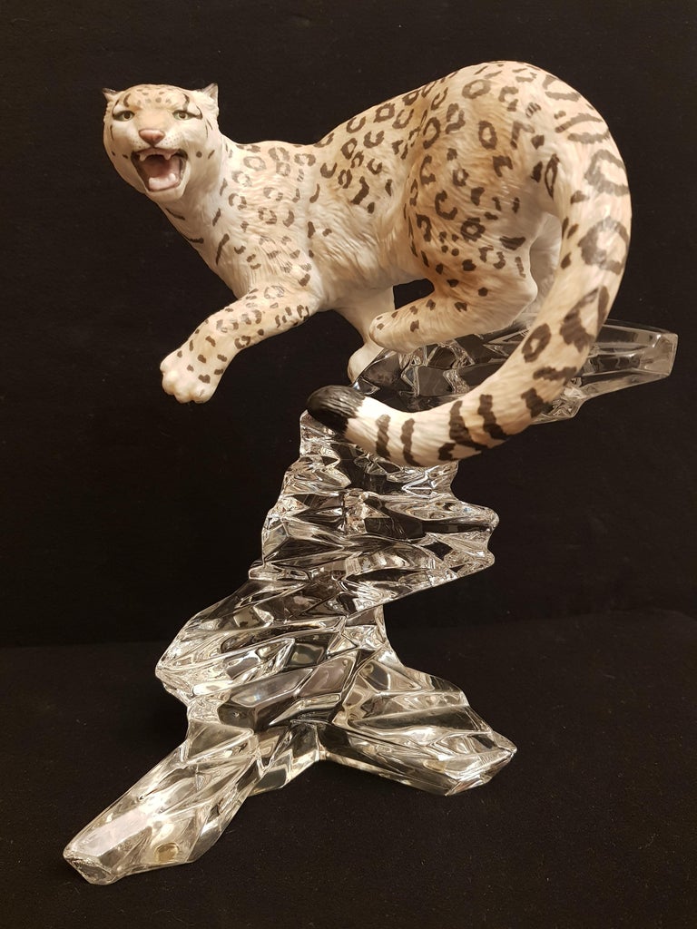 Arts and Crafts Vitange Franklin Porcelain Snow Leopard Sculpture with Crystal Base For Sale