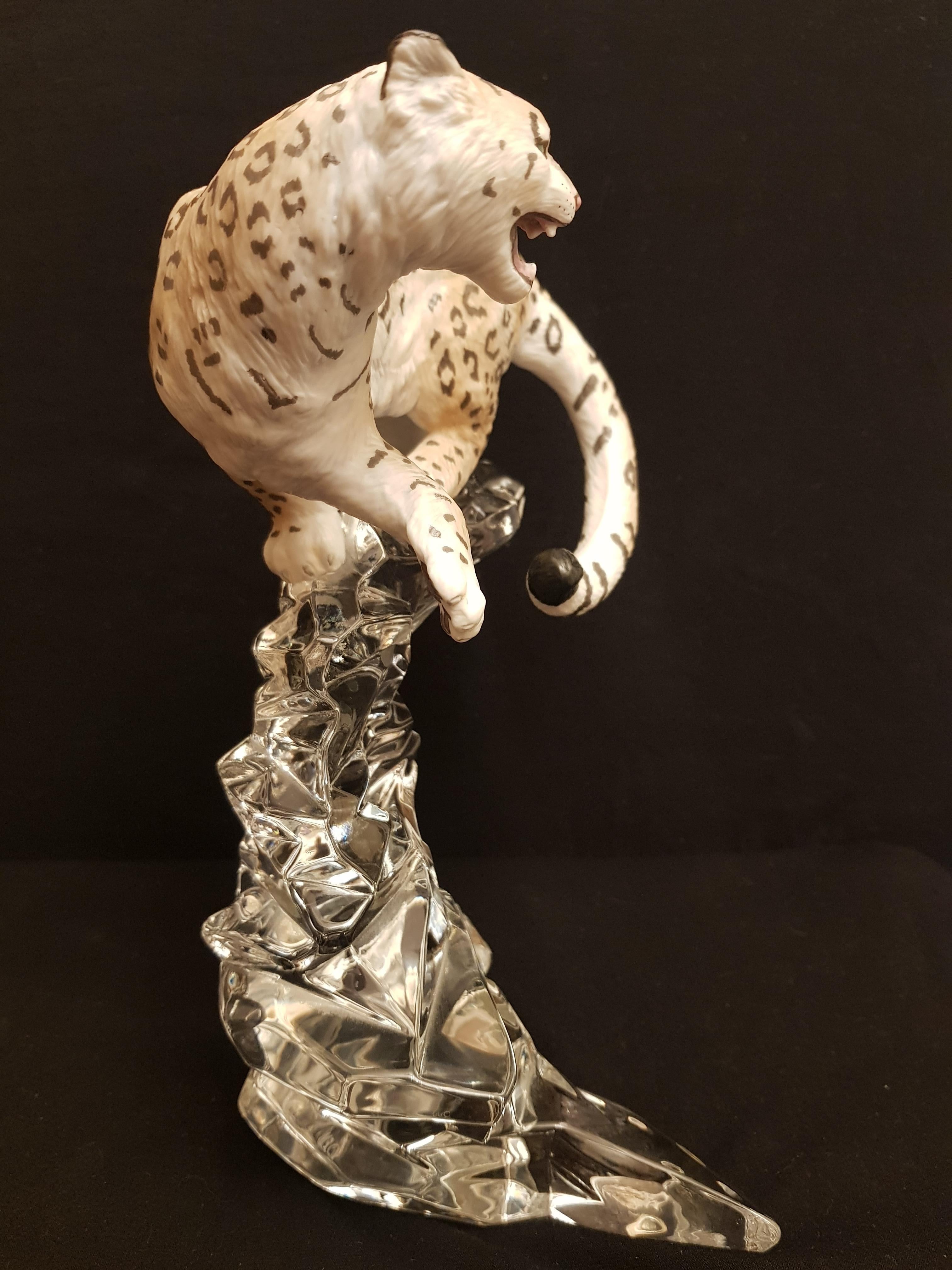 Arts and Crafts Vitange Franklin Porcelain Snow Leopard Sculpture with Crystal Base For Sale