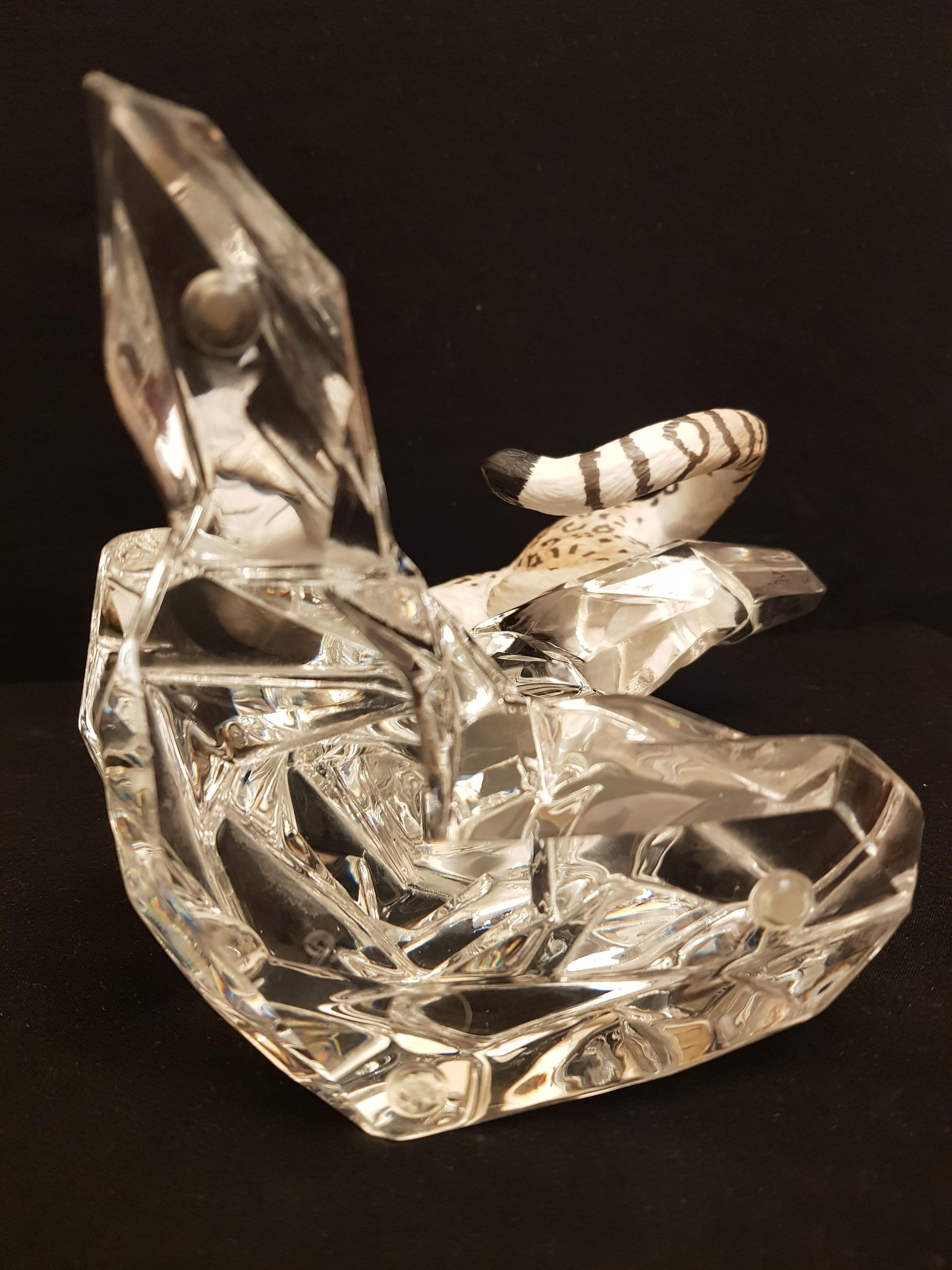 Austrian Vitange Franklin Porcelain Snow Leopard Sculpture with Crystal Base For Sale