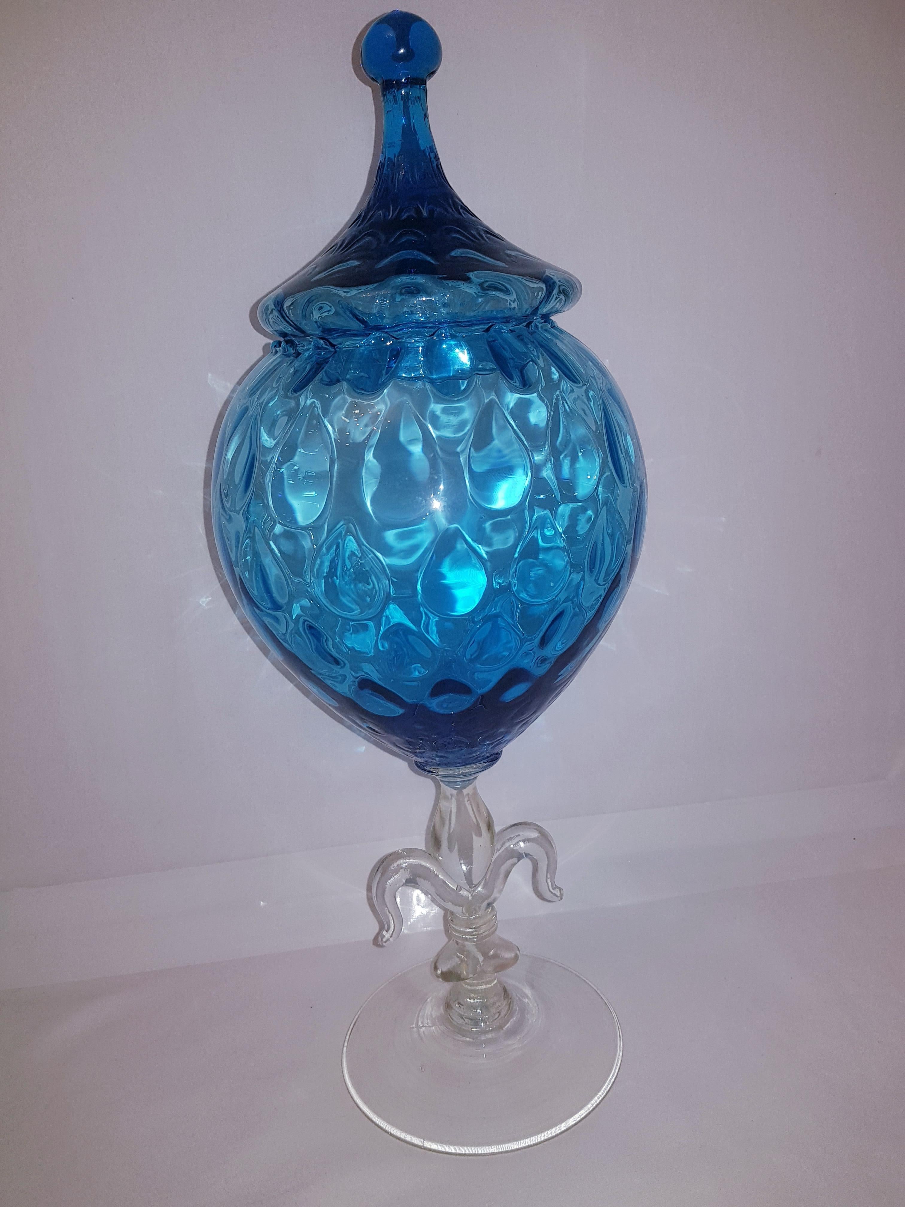Beautiful vitange large Empoli optical glass dish blue and clear with stopper brilliant condition beautiful home decor.