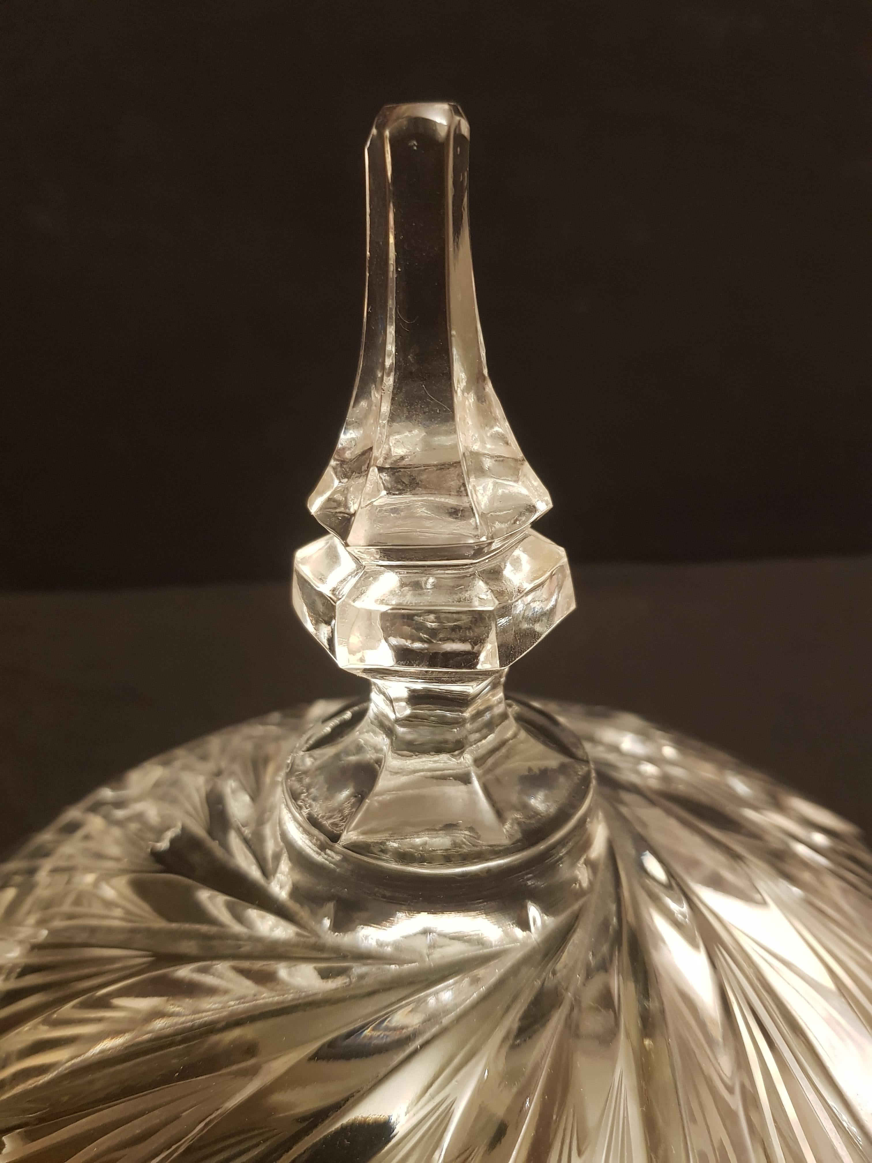 Vitange Large French Crystal Dish For Sale 3