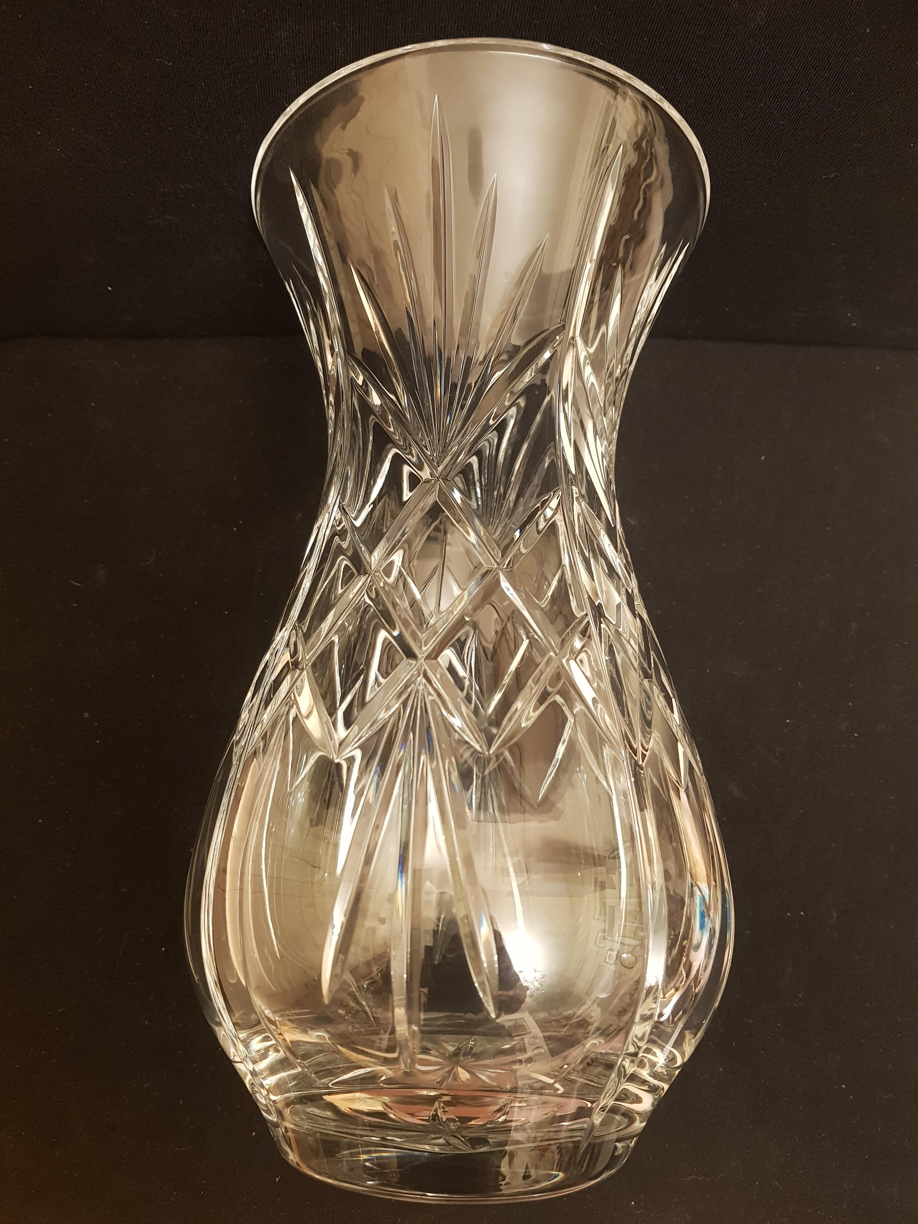Vitange Large Italian Crystal Vase In Excellent Condition For Sale In Grantham, GB